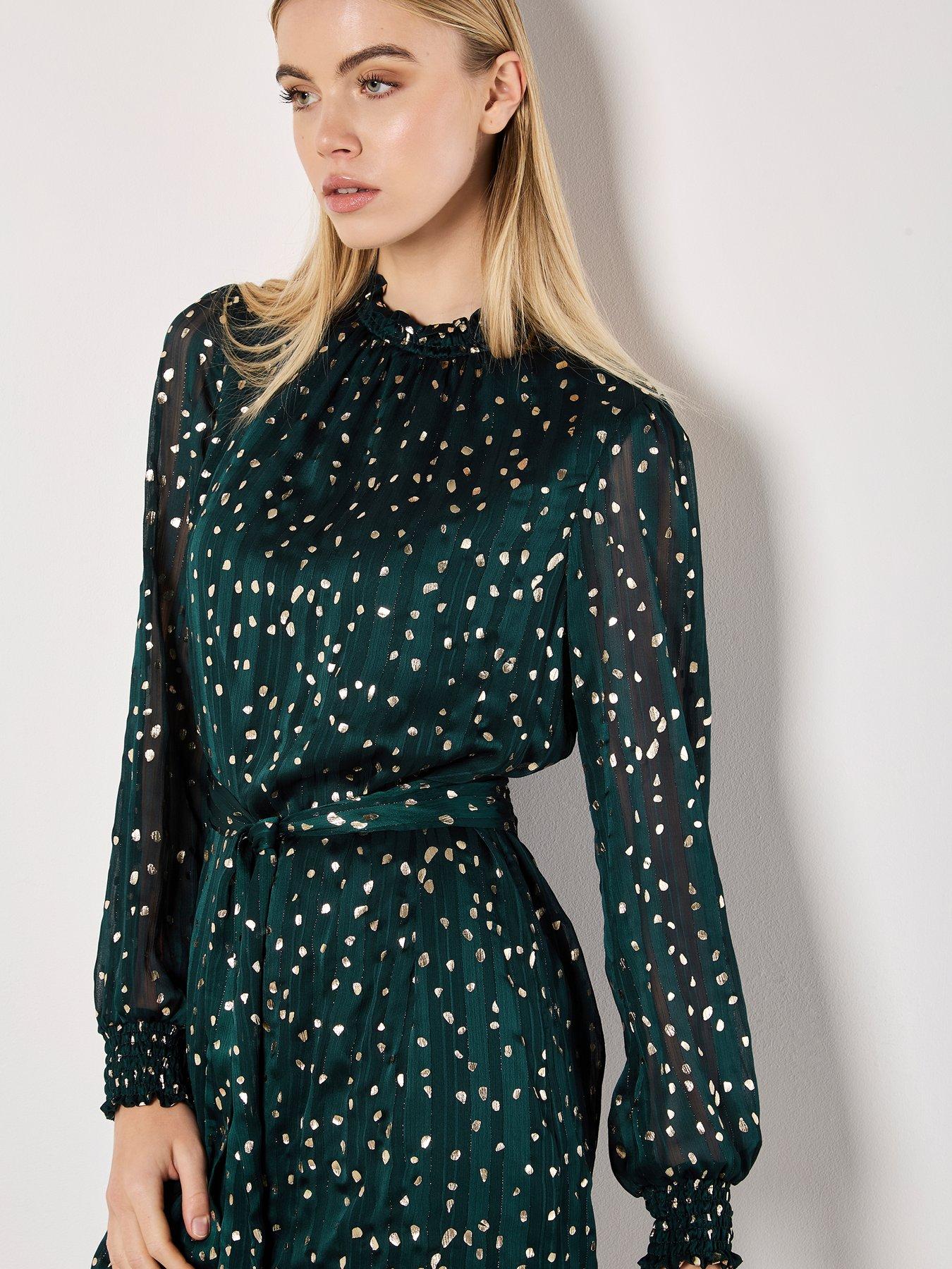 apricot-apricot-gold-foil-scattered-dot-dressoutfit