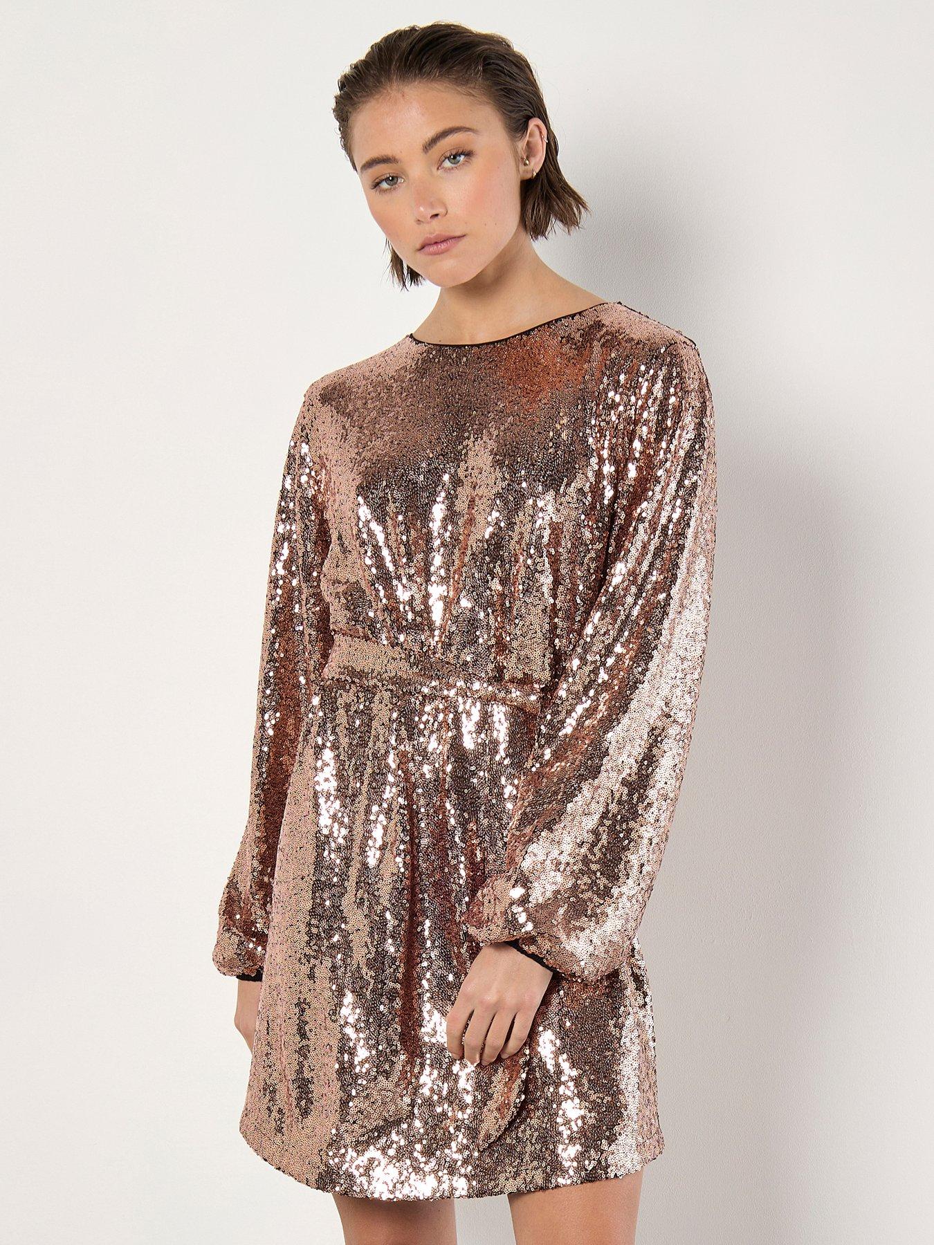 apricot-sequin-puff-sleeve-tie-shift-dressoutfit