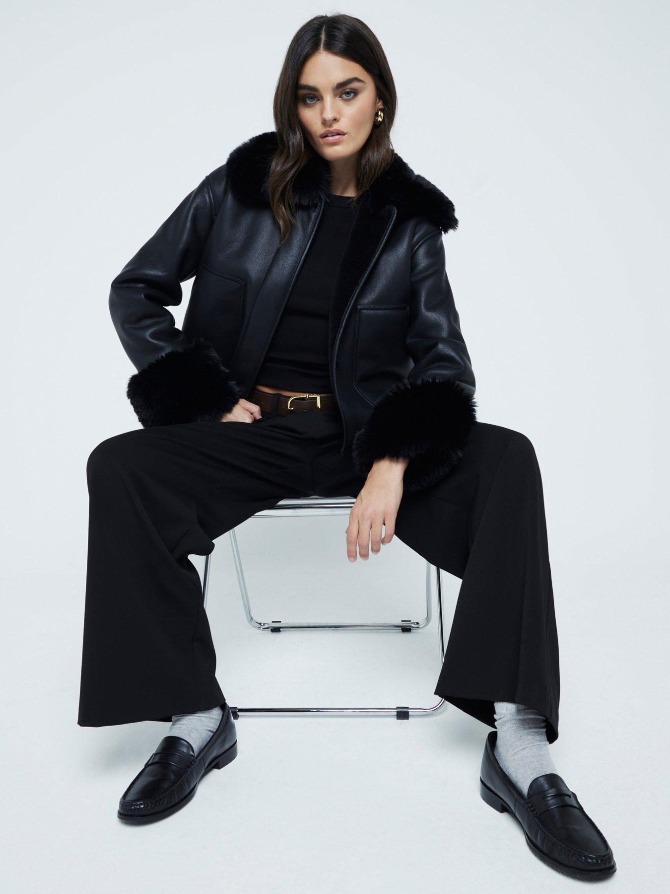 undefined Faux Fur Cuff Shearling Jacket - Black