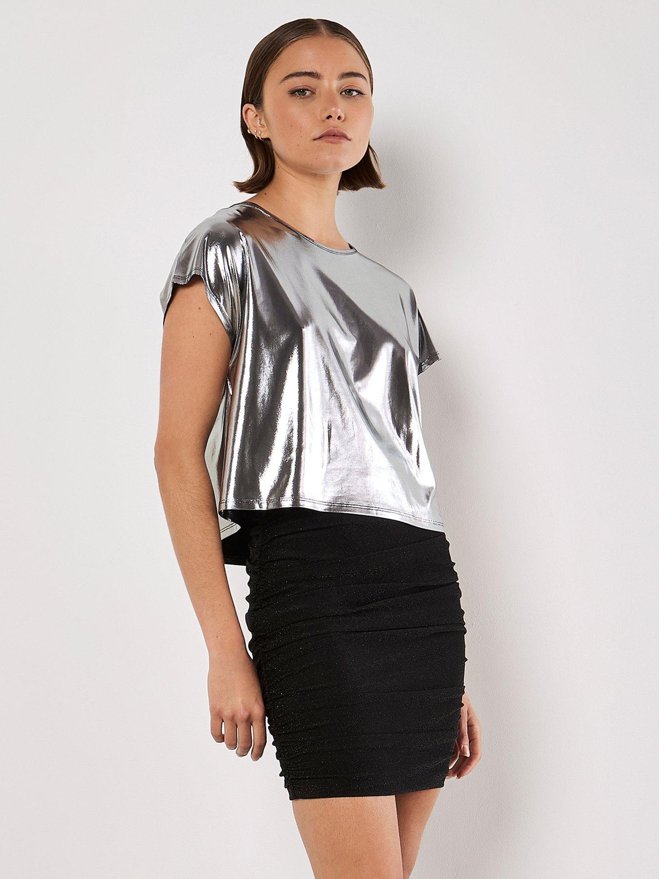 apricot-liquid-foil-cropped-t-shirtback