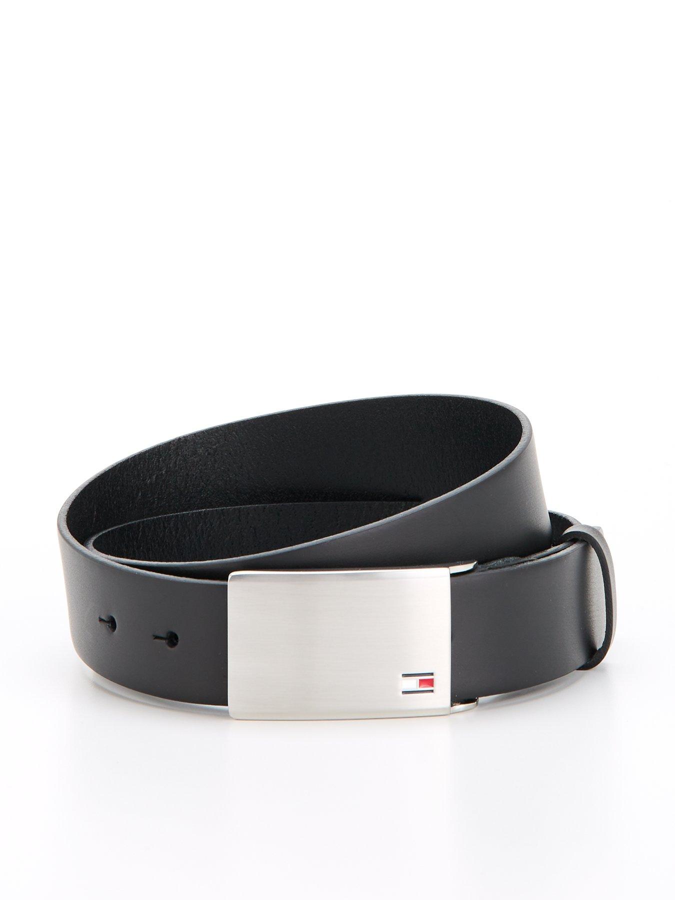 Tommy Hilfiger Tommy Hilfiger Plaque Buckle Adjustable Leather Belt - Black