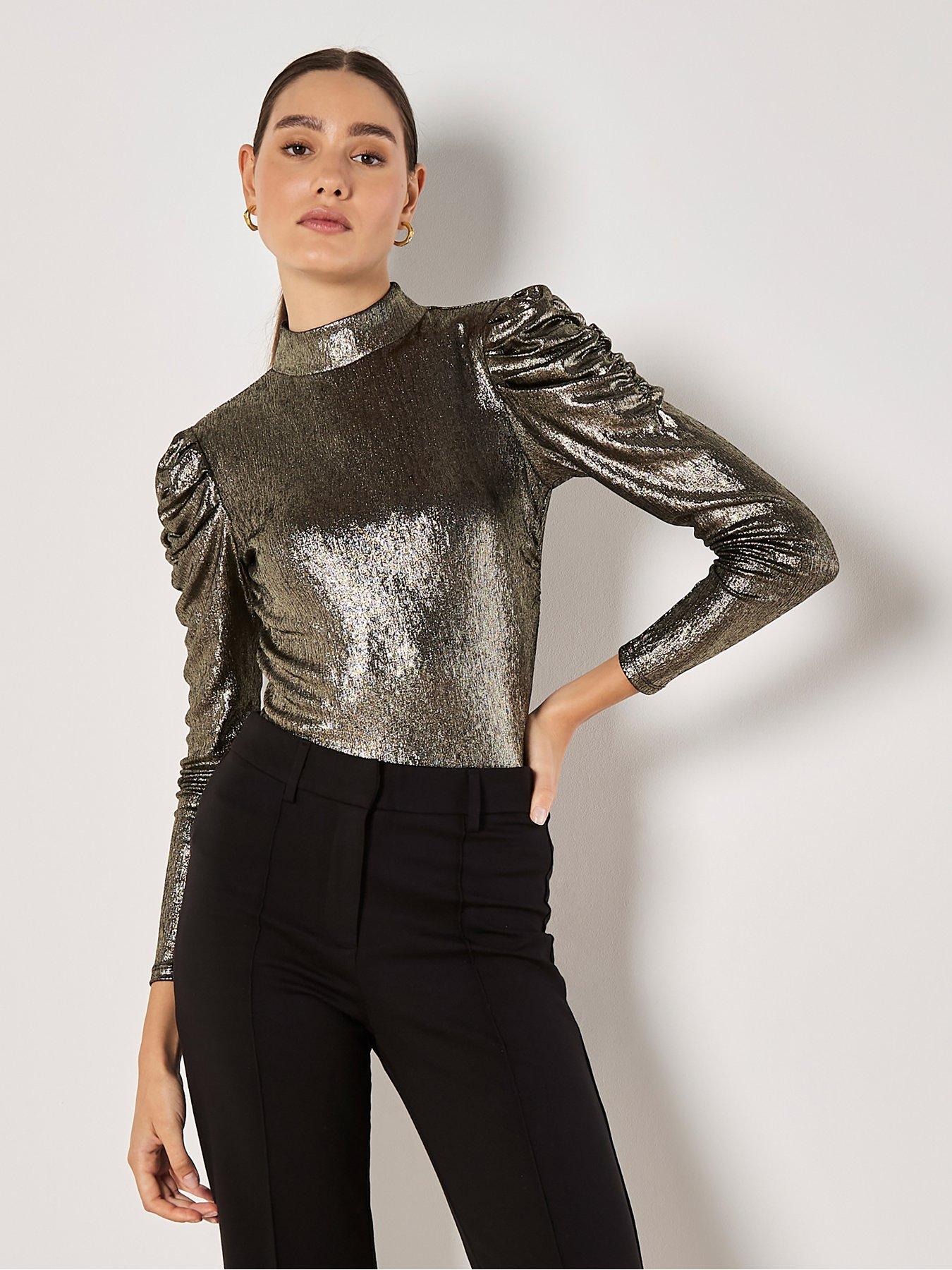 apricot-apricot-foil-exagerated-shoulder-top