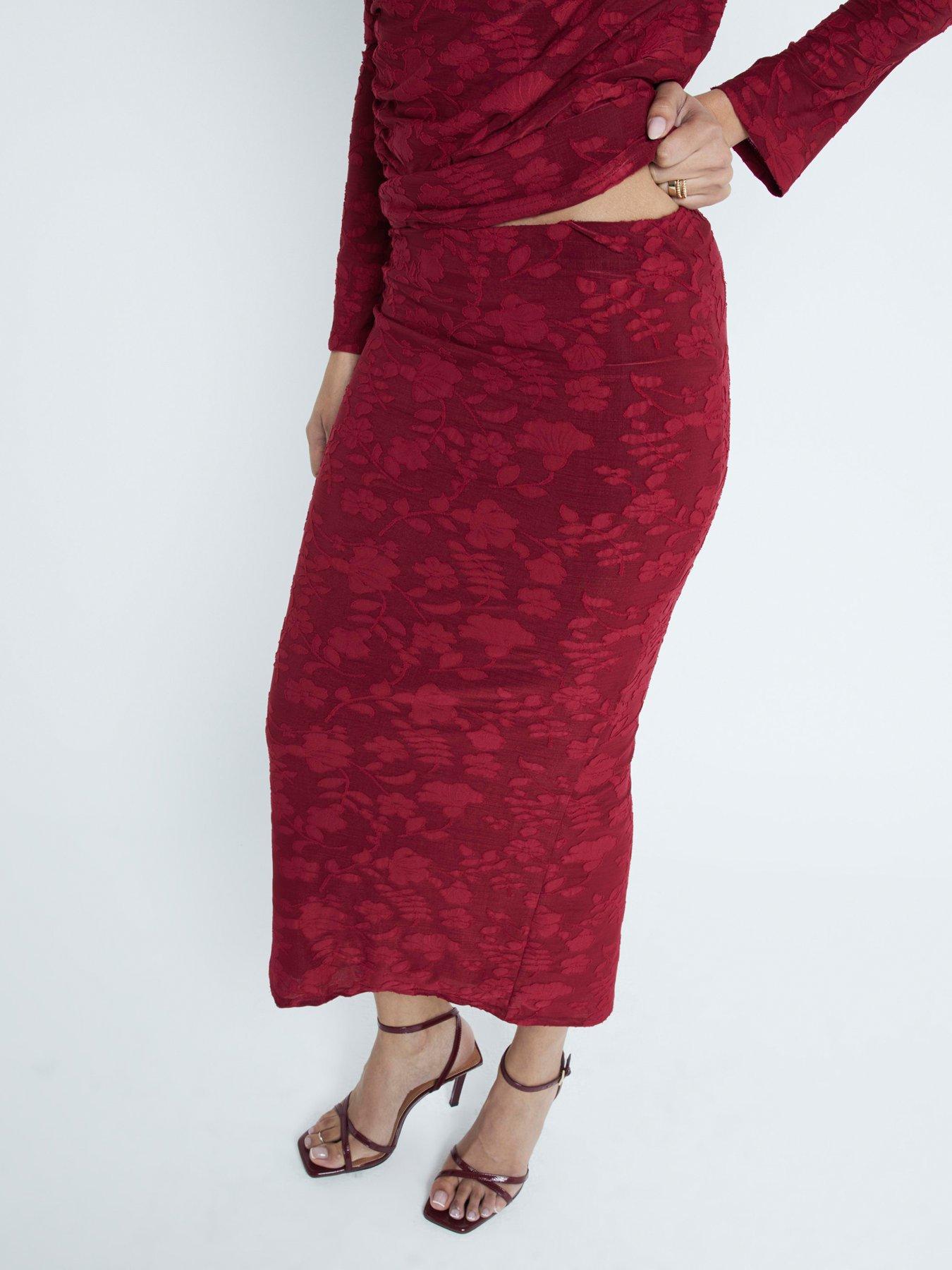 river-island-devour-midi-column-skirt-set-dark-redoutfit