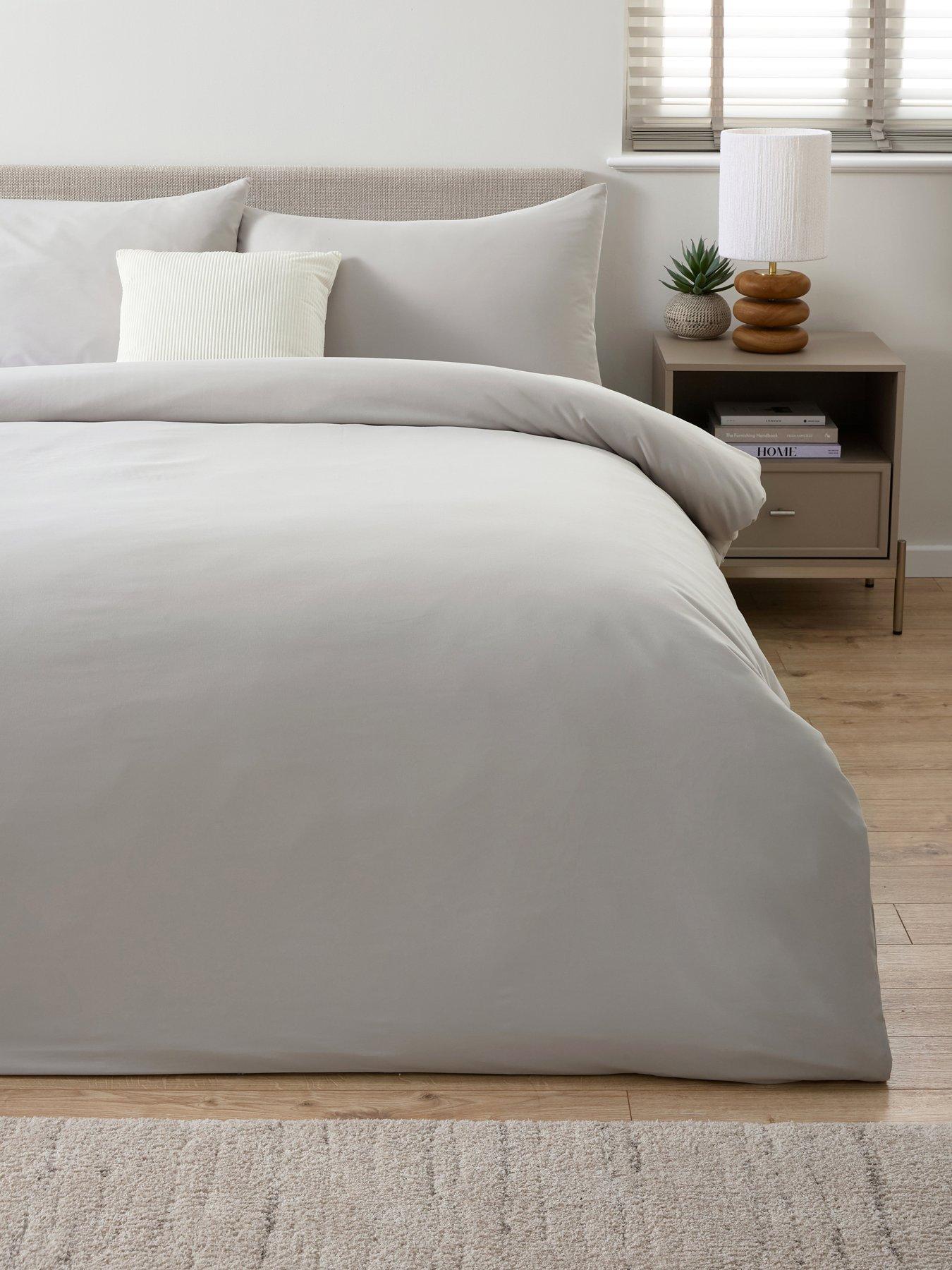 Image 1 of 5 of The Very Collection Super Soft Easy Iron Duvet Cover Set