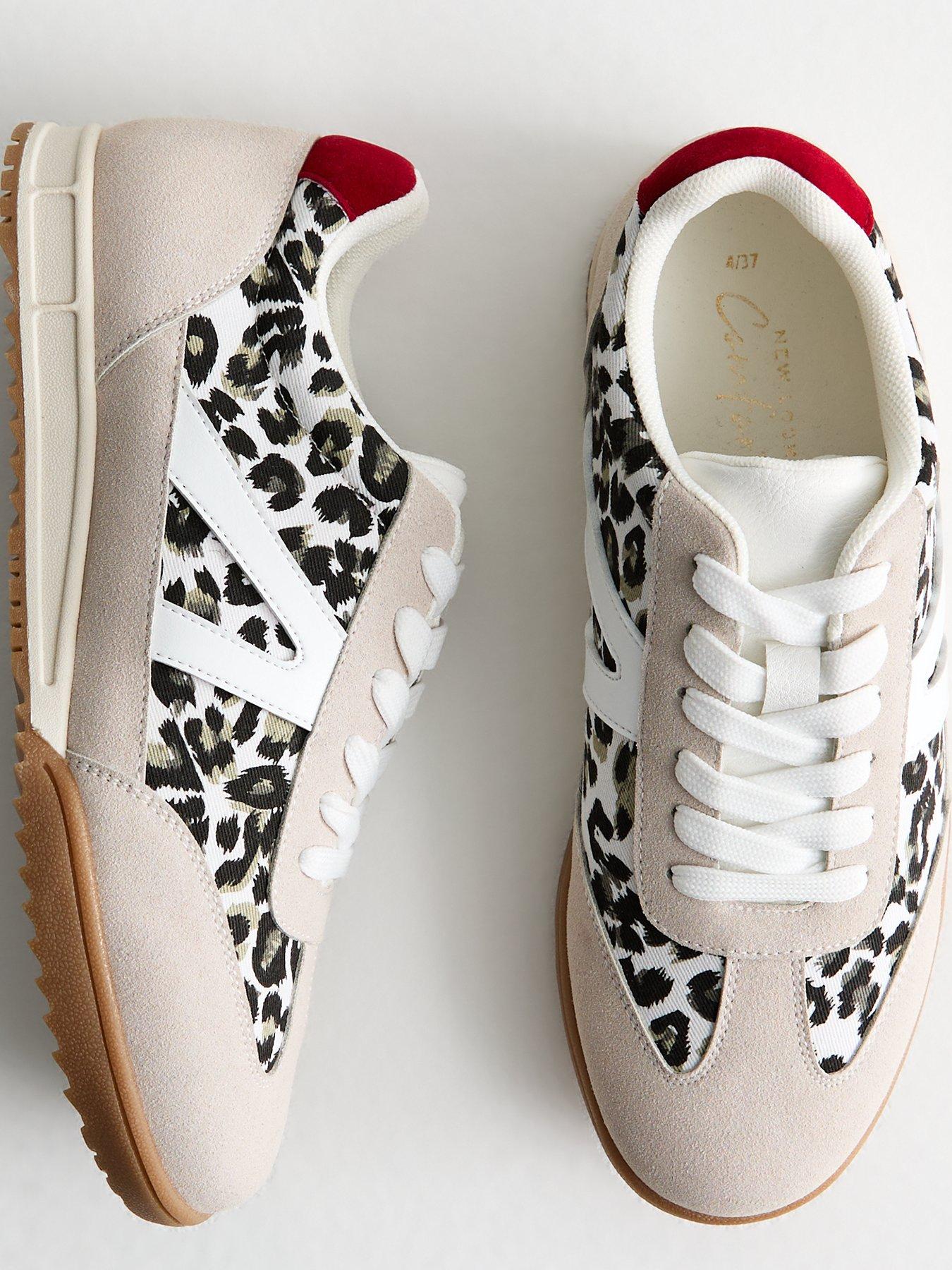 new-look-stone-leopard-print-faux-suede-trainersoutfit