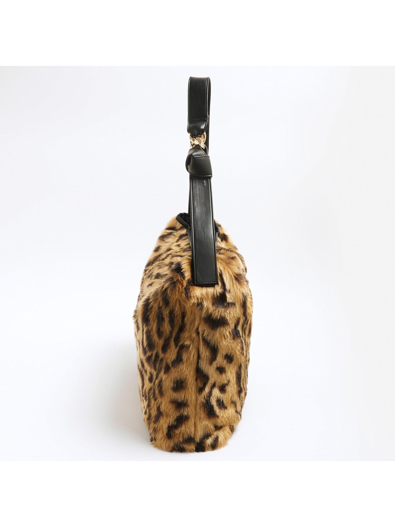 river-island-leopard-fur-slouch-bag-brownoutfit