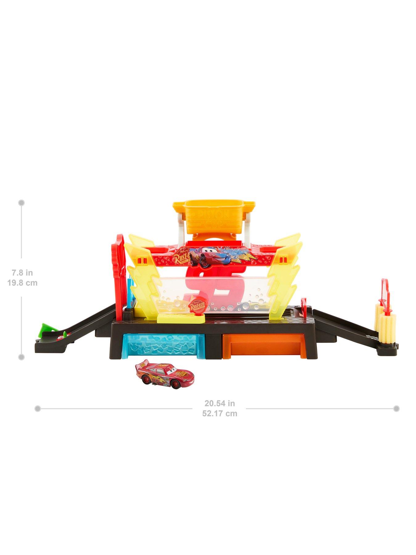Image 6 of 8 of Disney Cars Colour Changers Lightning McQueen Car Wash