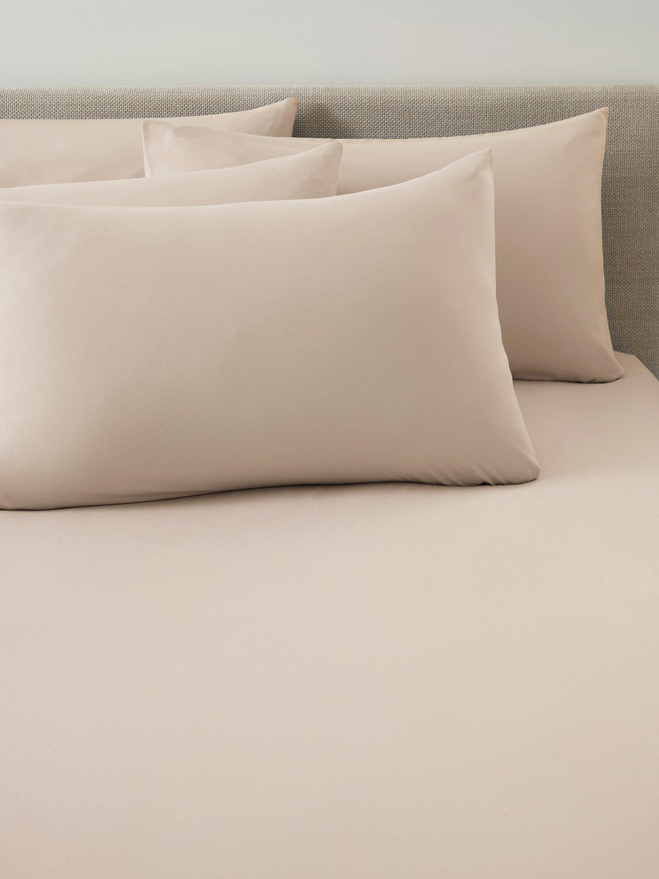 The Very Collection Super Soft Easy Iron Pack of 4 Pillowcases