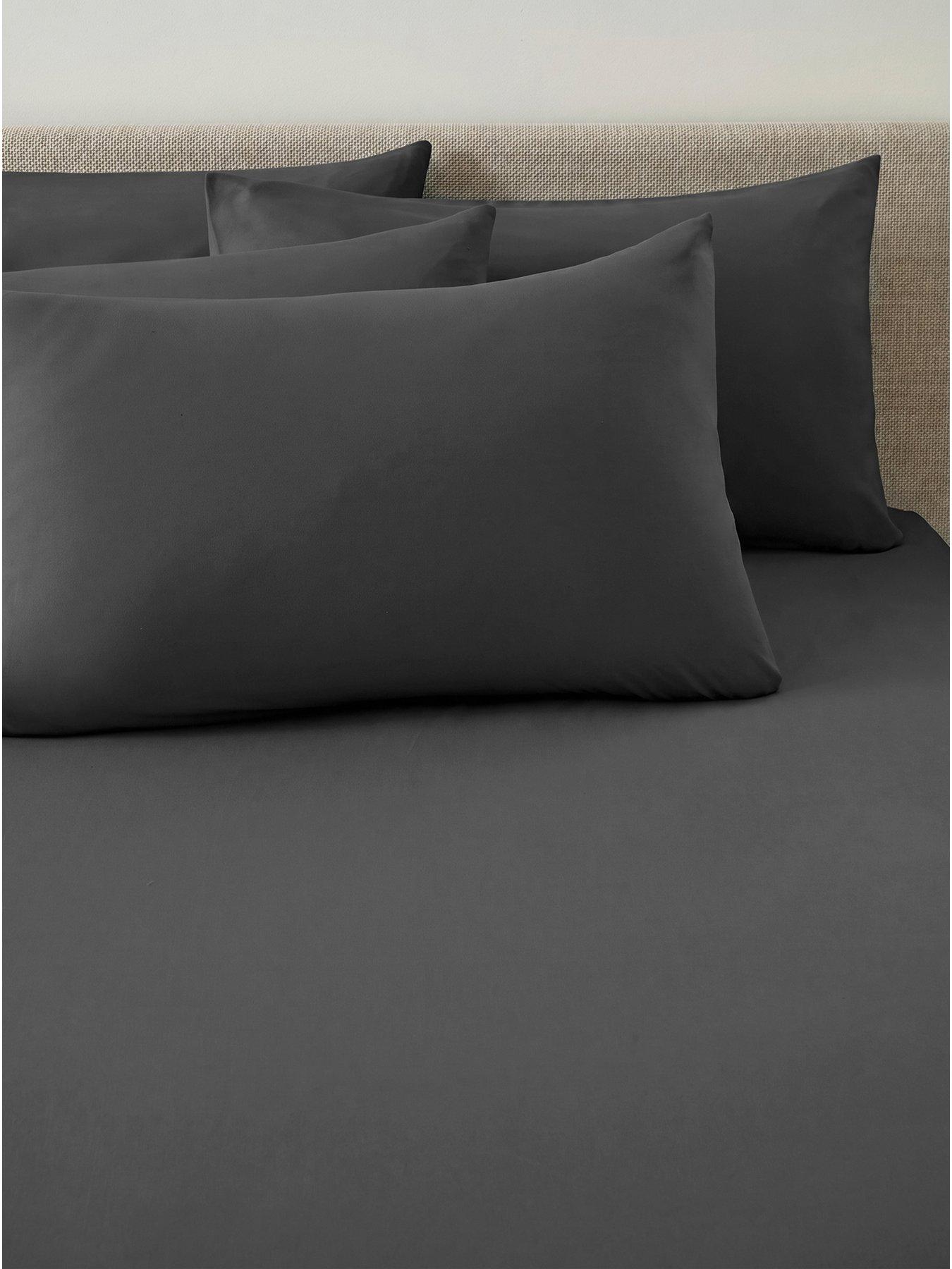 The Very Collection Super Soft Easy Iron Pack of 4 Pillowcases