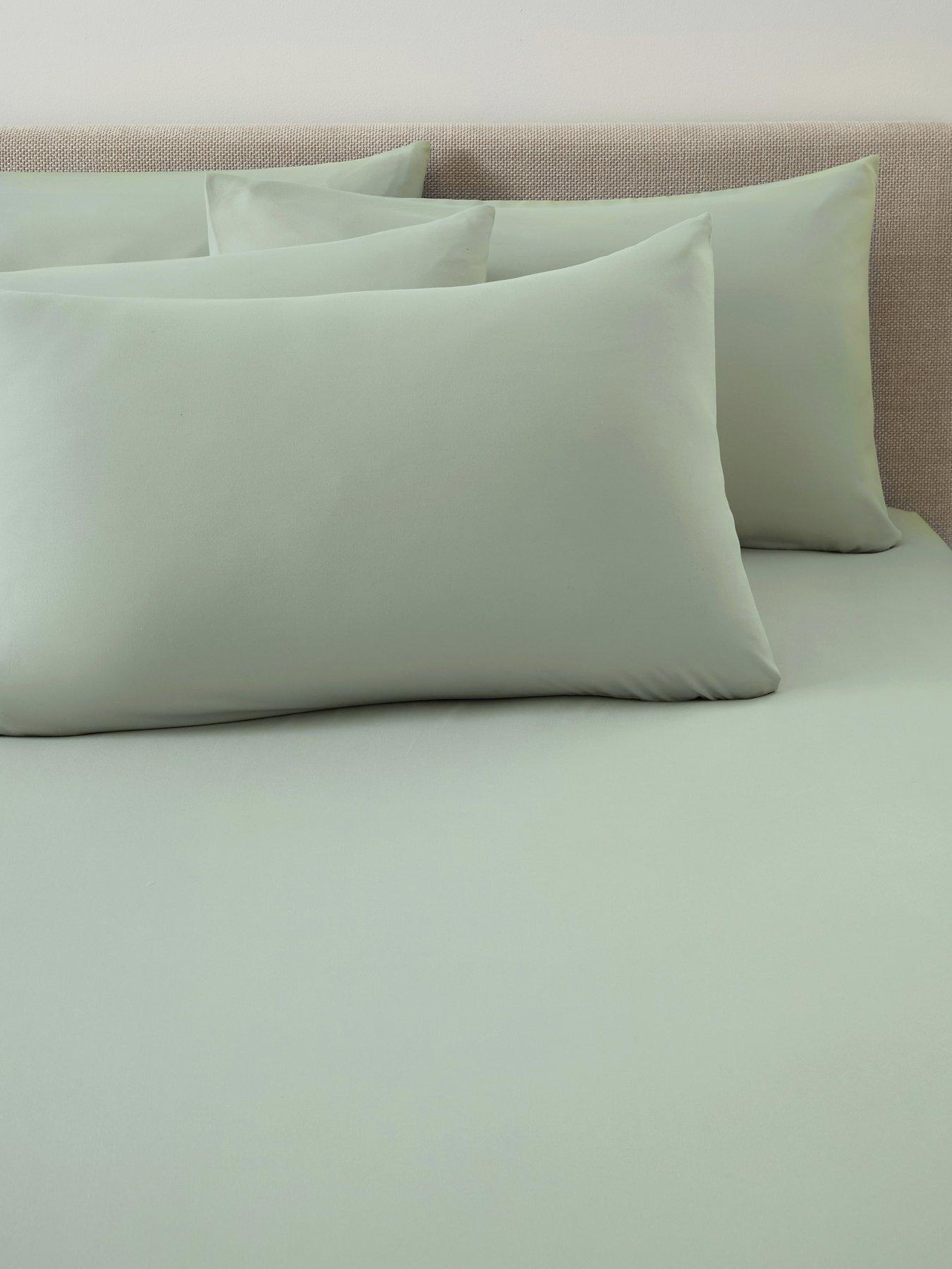 The Very Collection Super Soft Easy Iron Pack of 4 Pillowcases
