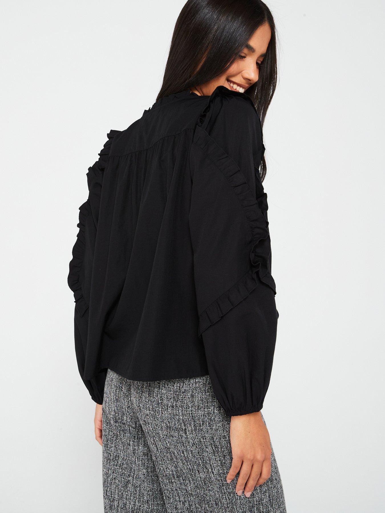 vero-moda-ditte-long-sleeve-detail-top-blackstillFront