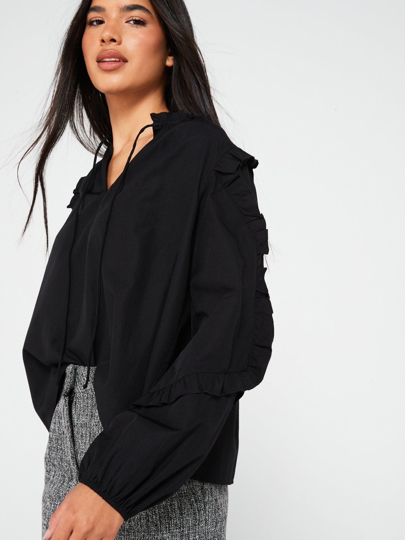 vero-moda-ditte-long-sleeve-detail-top-blackoutfit