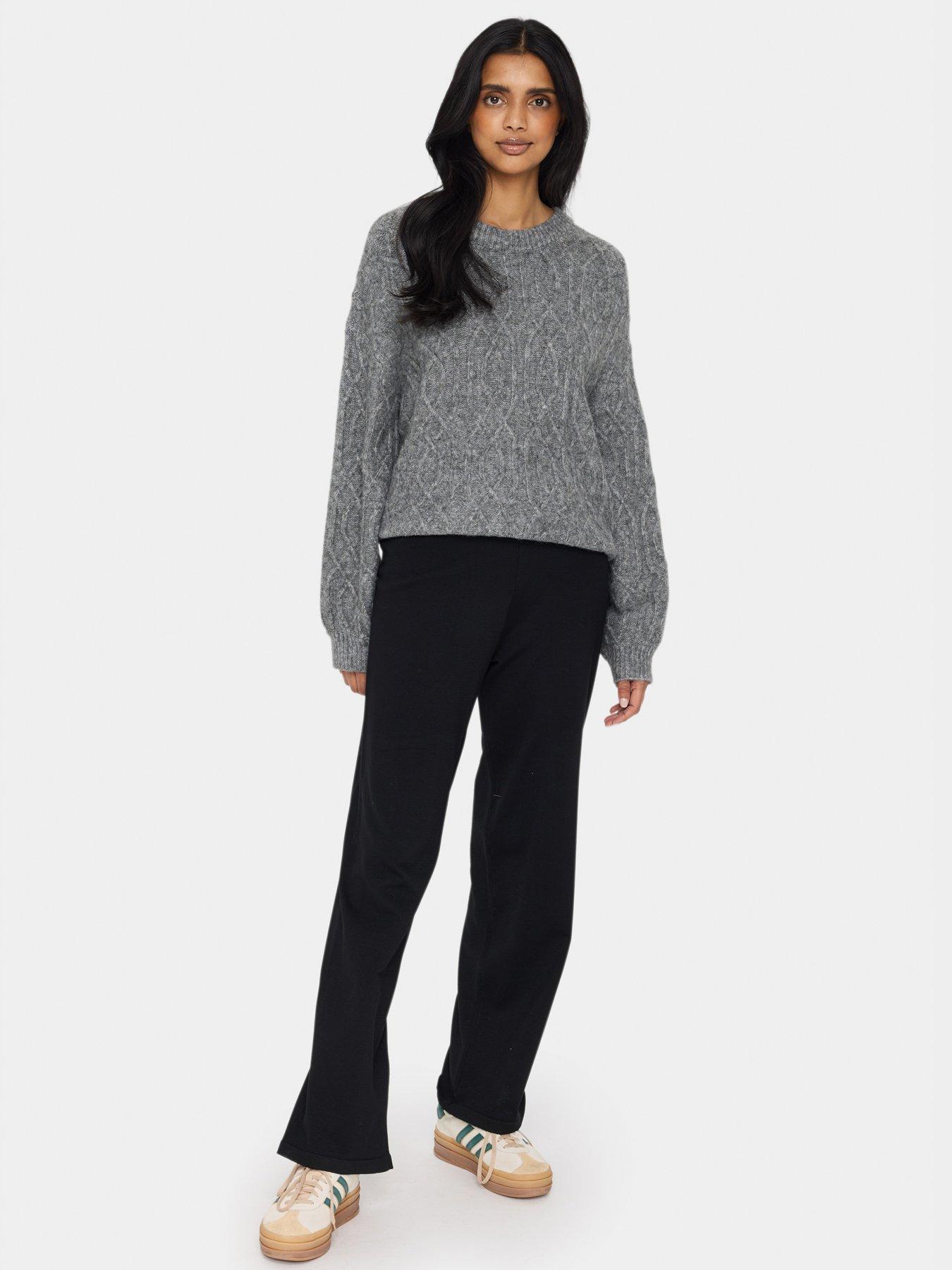 saint-tropez-geetasz-cable-knit-loose-fit-pullover-greyback