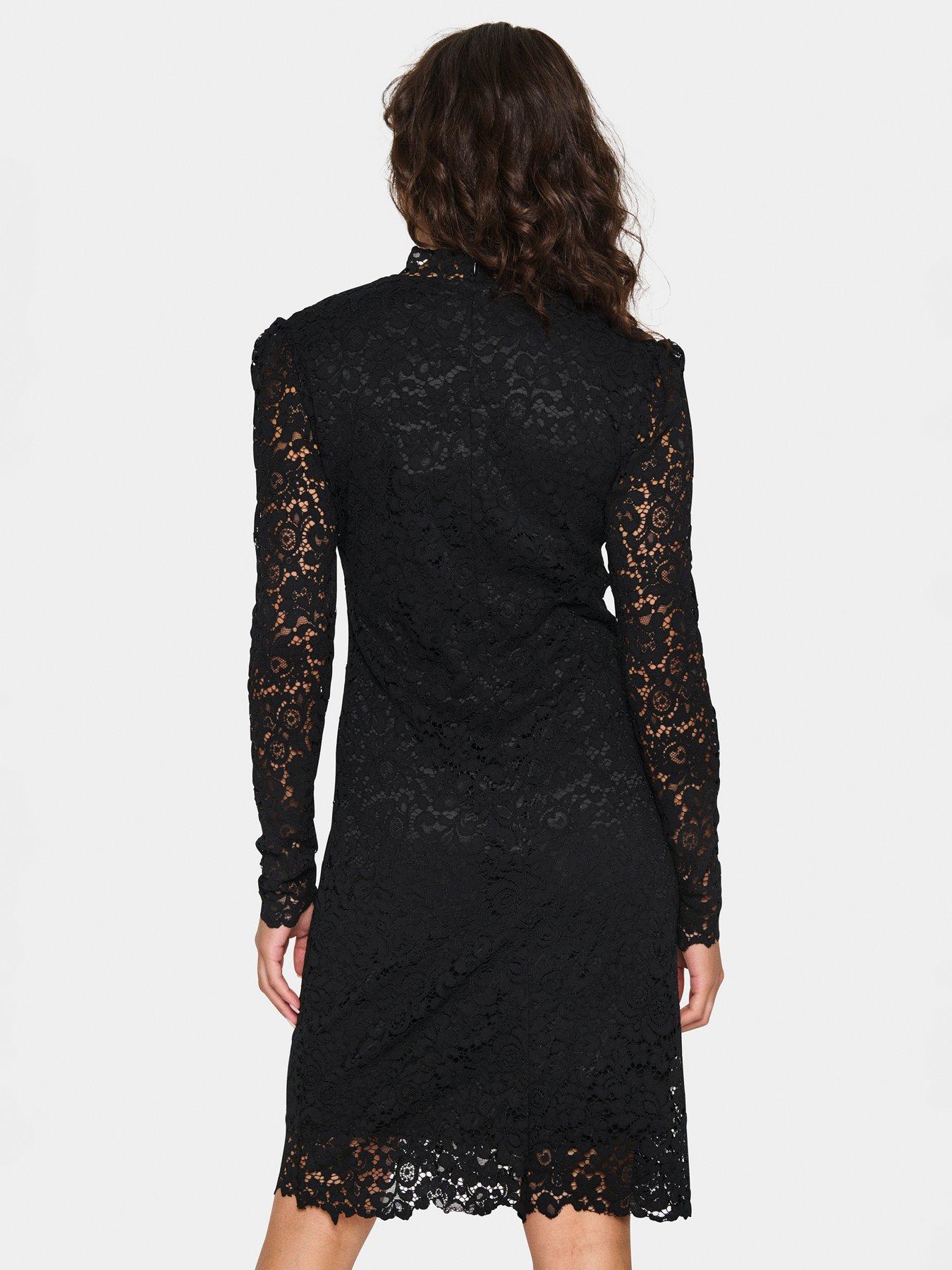 saint-tropez-gannasz-long-sleeve-slim-fit-lace-dress-blackstillFront