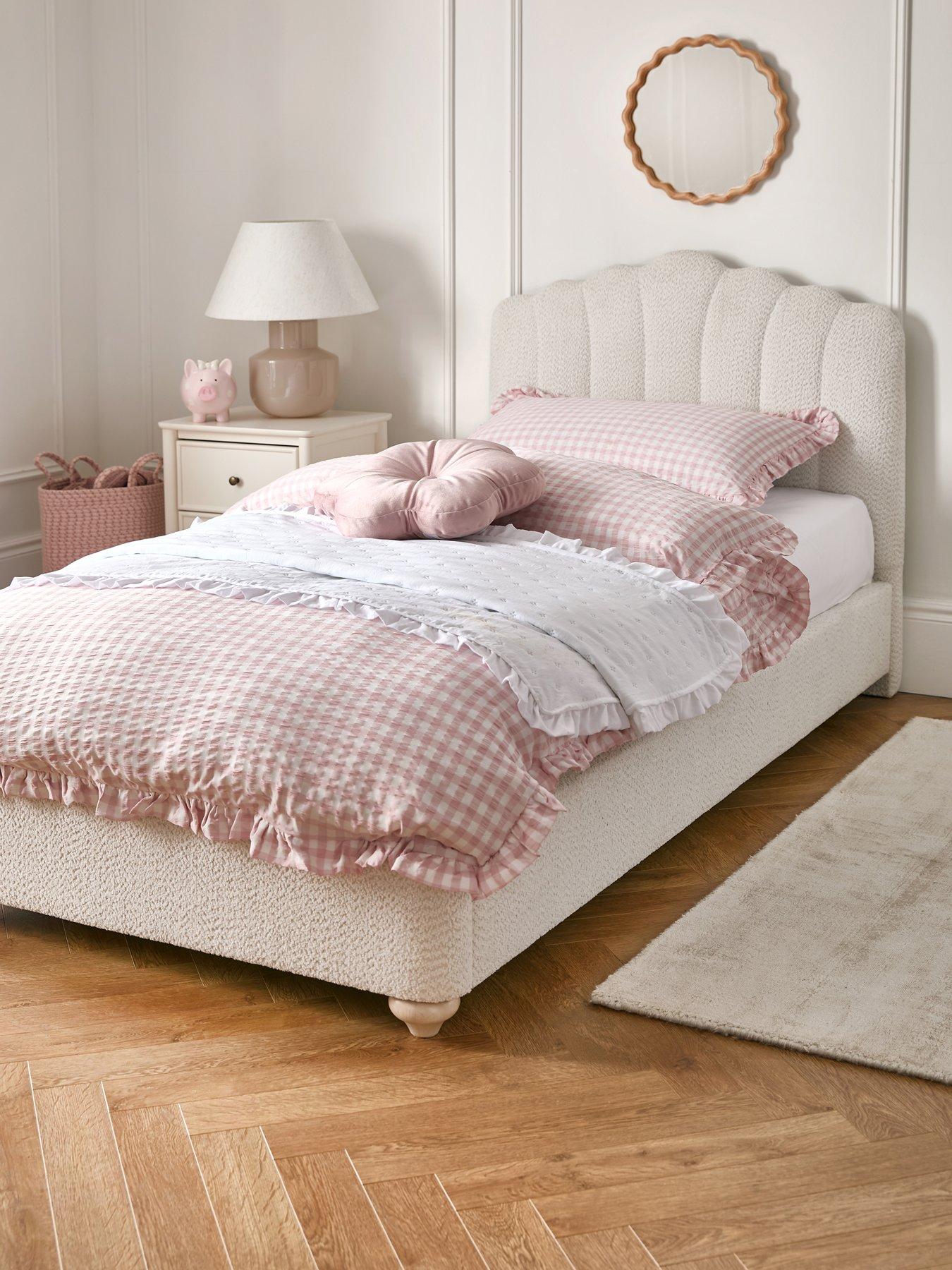 very-home-shelly-boucle-single-bed