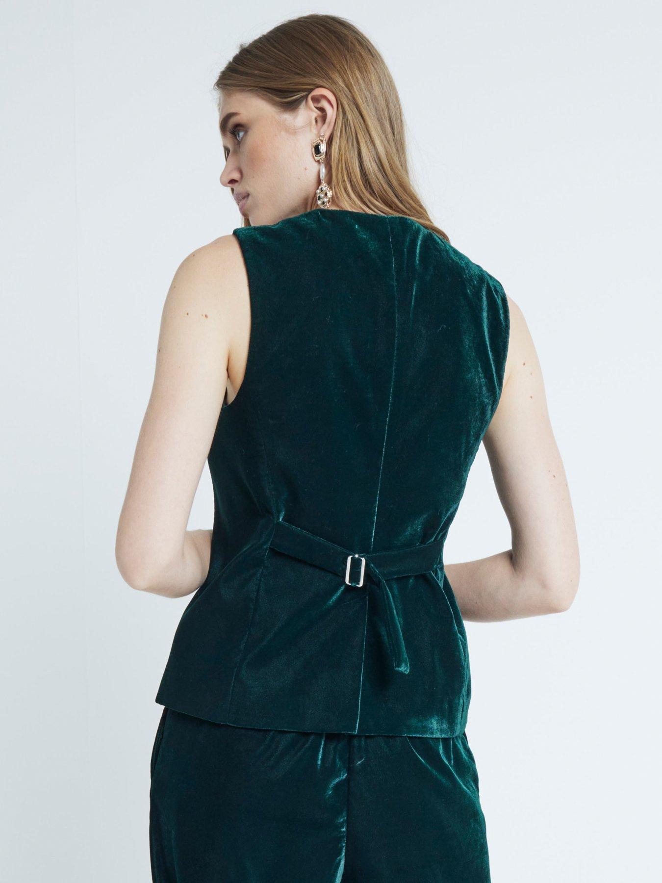 river-island-velvet-tailored-waistcoat-dark-greenstillFront