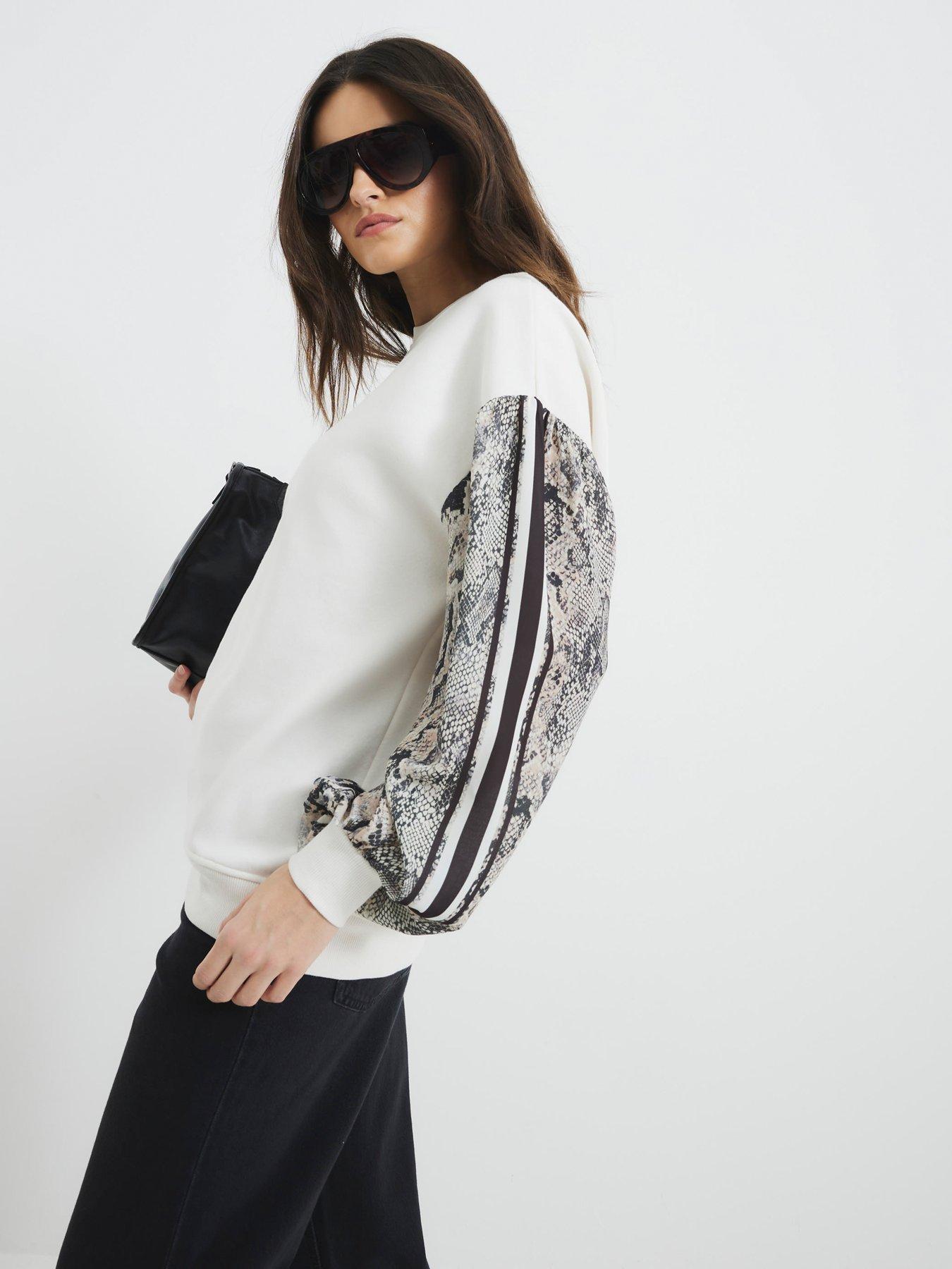 river-island-snake-hybrid-sleeve-sweat-creamoutfit