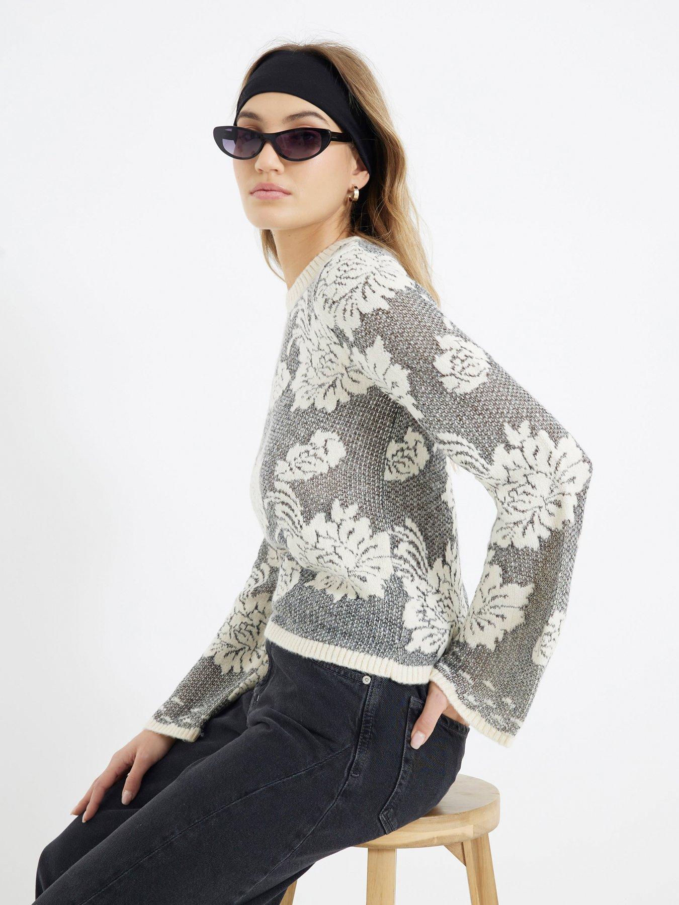 river-island-knitted-large-floral-crew-neck-jumper-blackoutfit