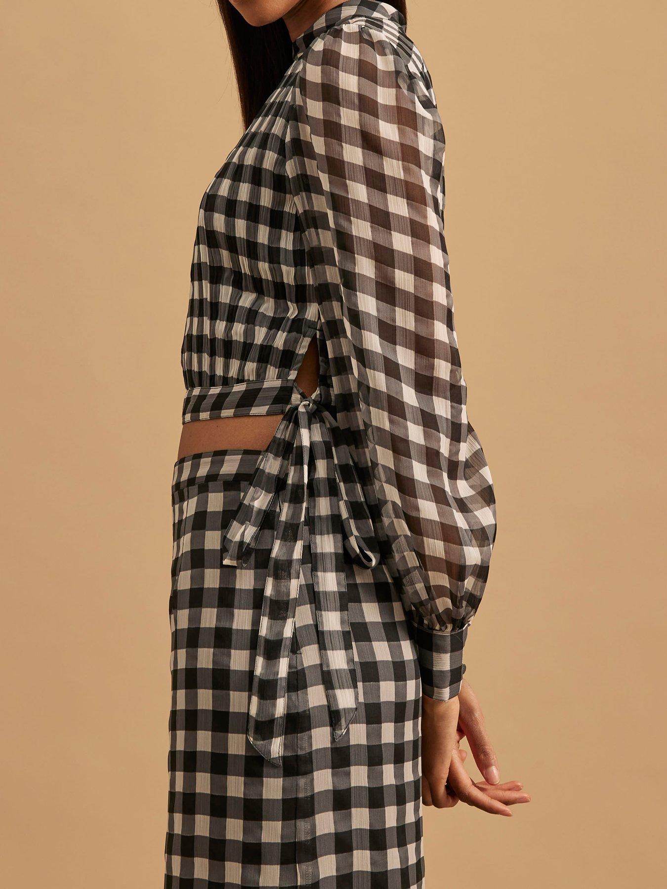 river-island-gingham-crop-top-blackstillFront