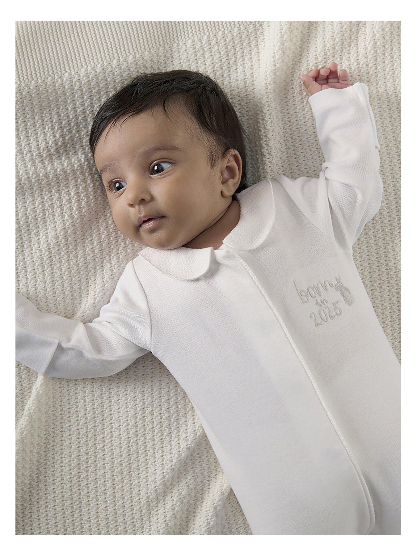 mamas-papas-baby-unisex-born-in-2025-sleepsuit-whiteback