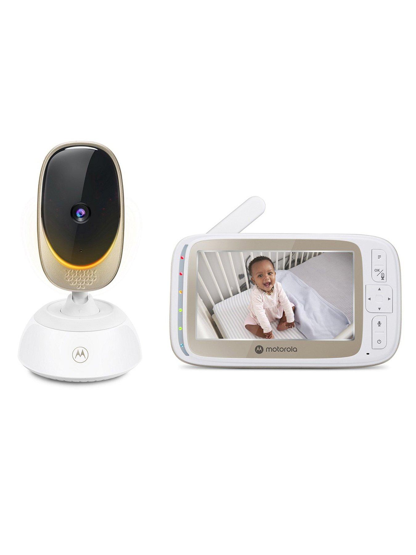 motorola-motorola-vm85-5-smart-wifi-video-baby-monitor-with-mood-light-amp-temperature-monitoringoutfit