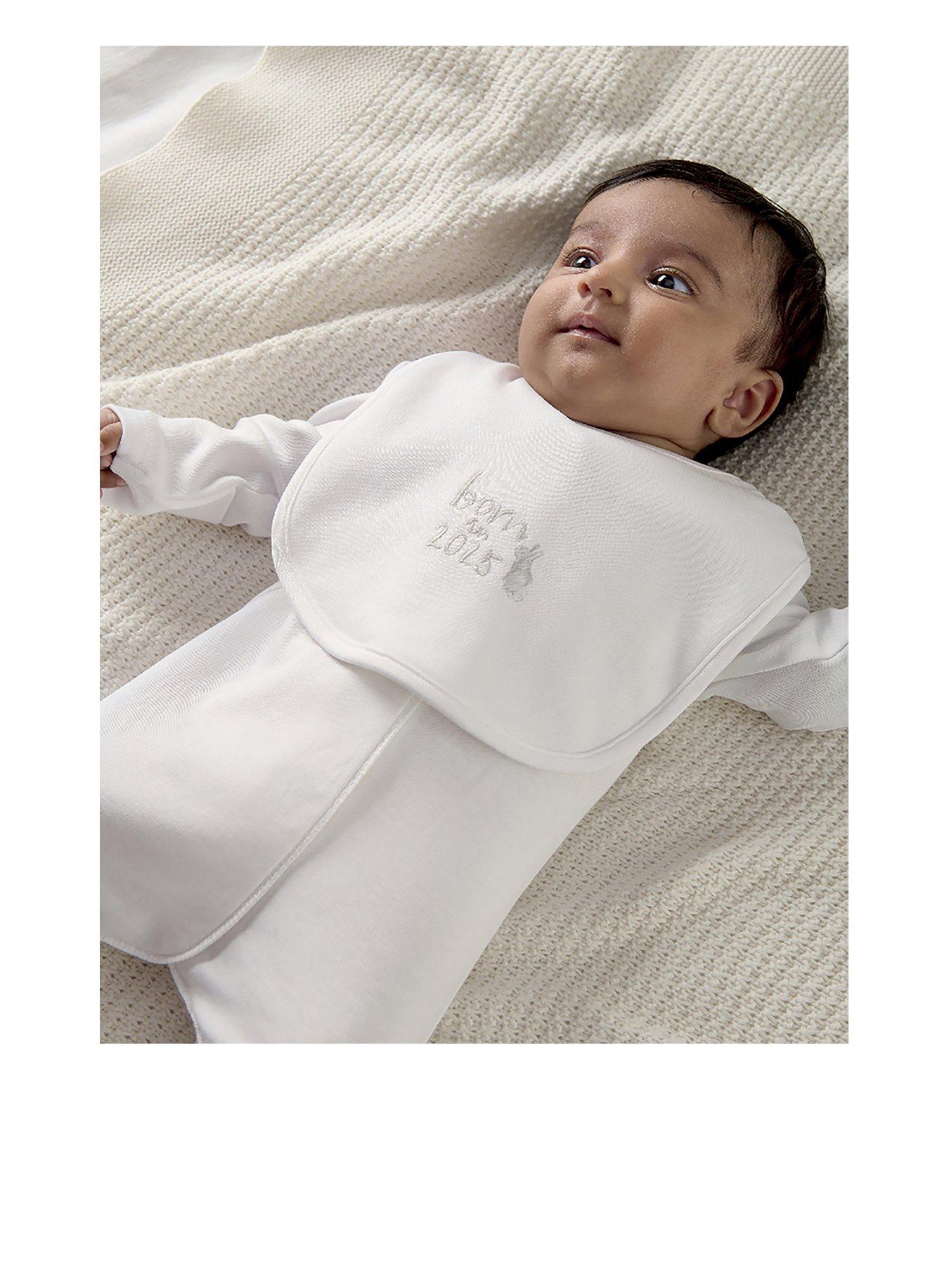 mamas-papas-baby-unisex-born-in-2025-bib-white