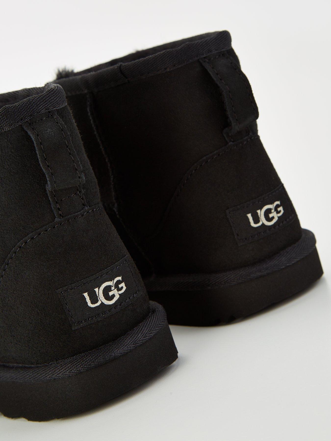 Image 6 of 7 of UGG Junior Classic Mini Ii - Black