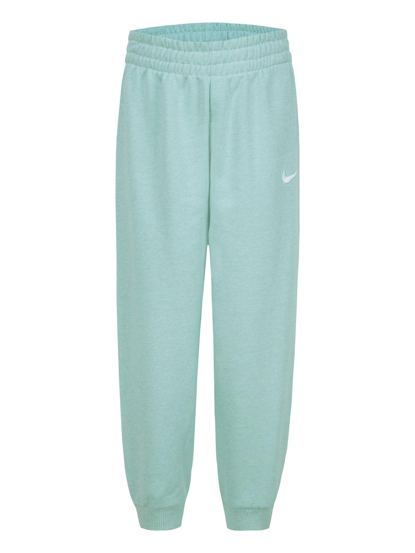 nike-kids-essential-fleece-crew-tracksuit-greenoutfit