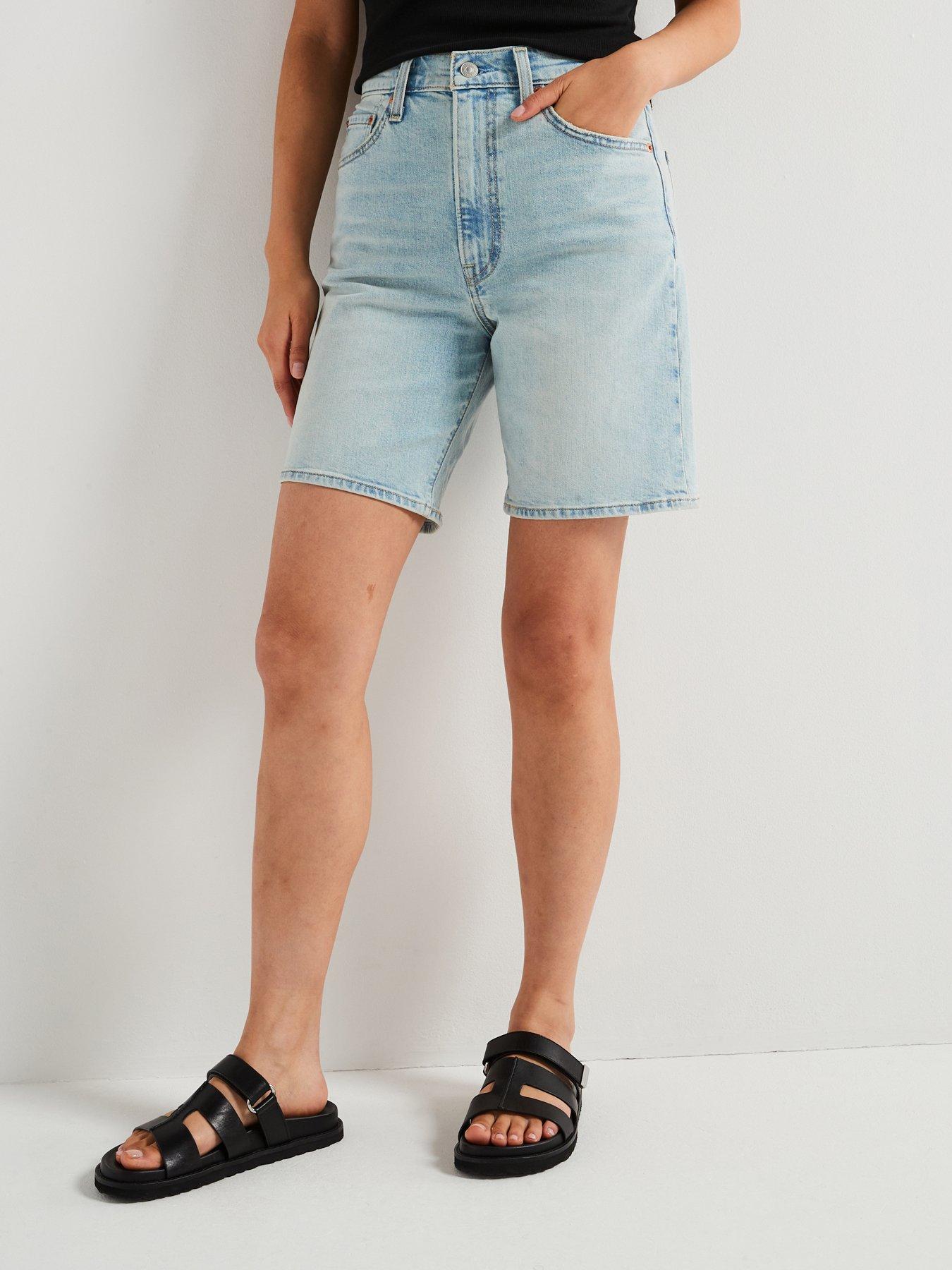 levis-ribcage-bermuda-short-blue