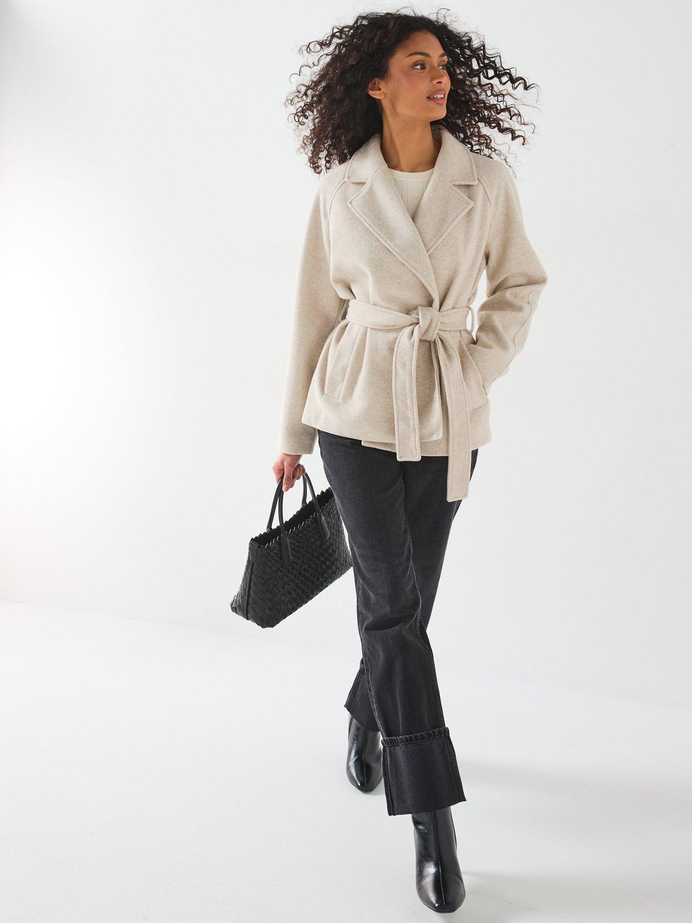 vero-moda-short-wrap-jacket-beige