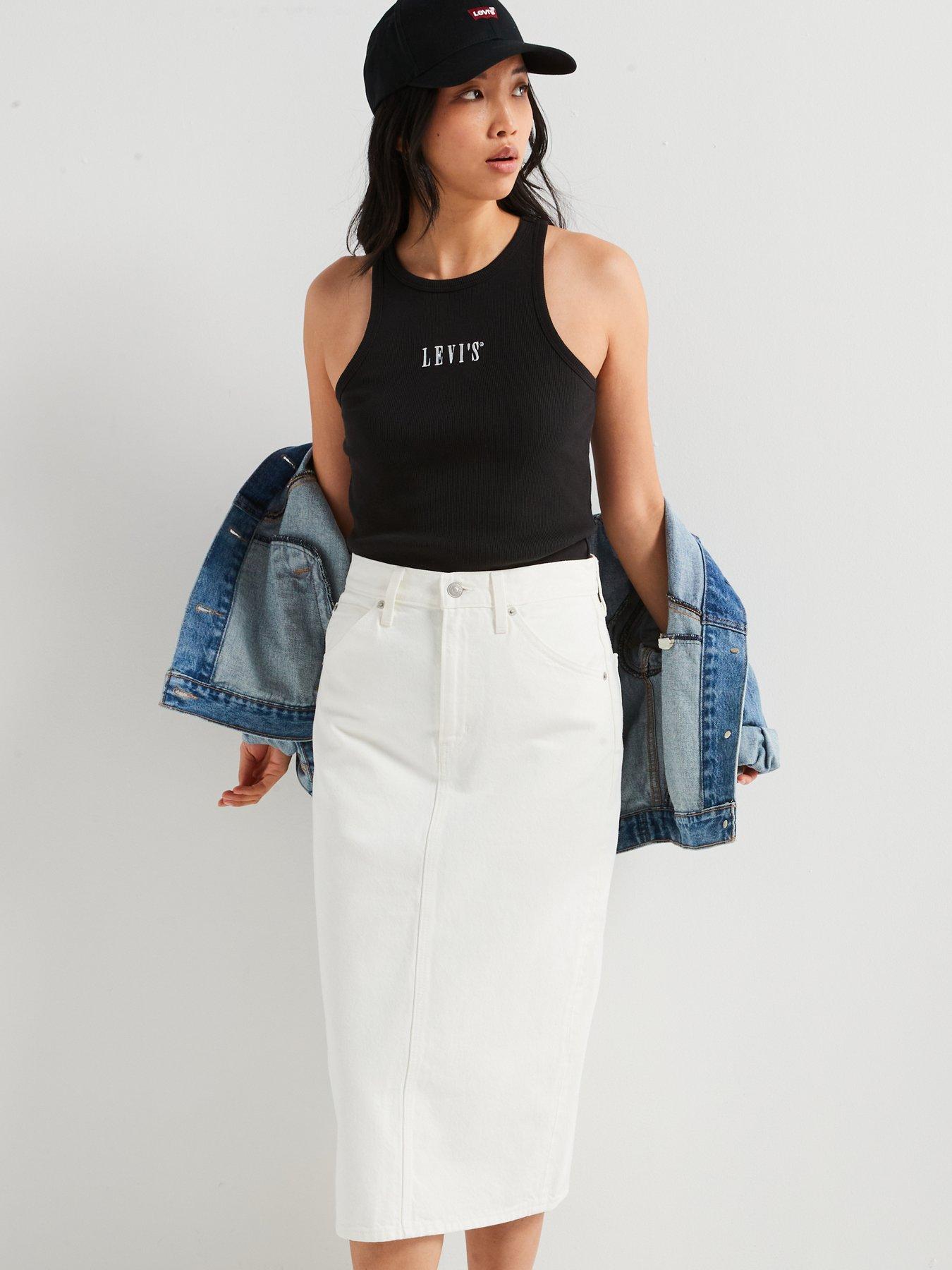 levis-high-rise-slit-skirt-snowing-in-la-whiteoutfit