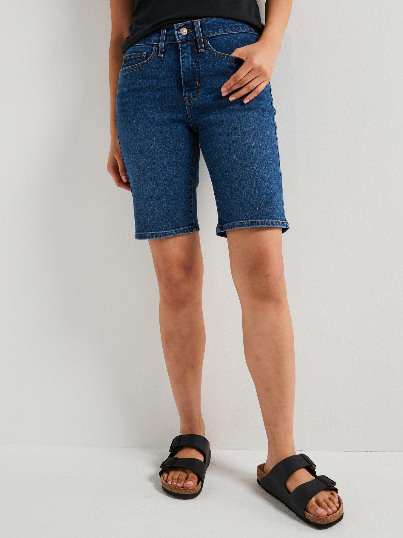 levis-shaping-bermuda-shorts-clever-girl-short-blueback