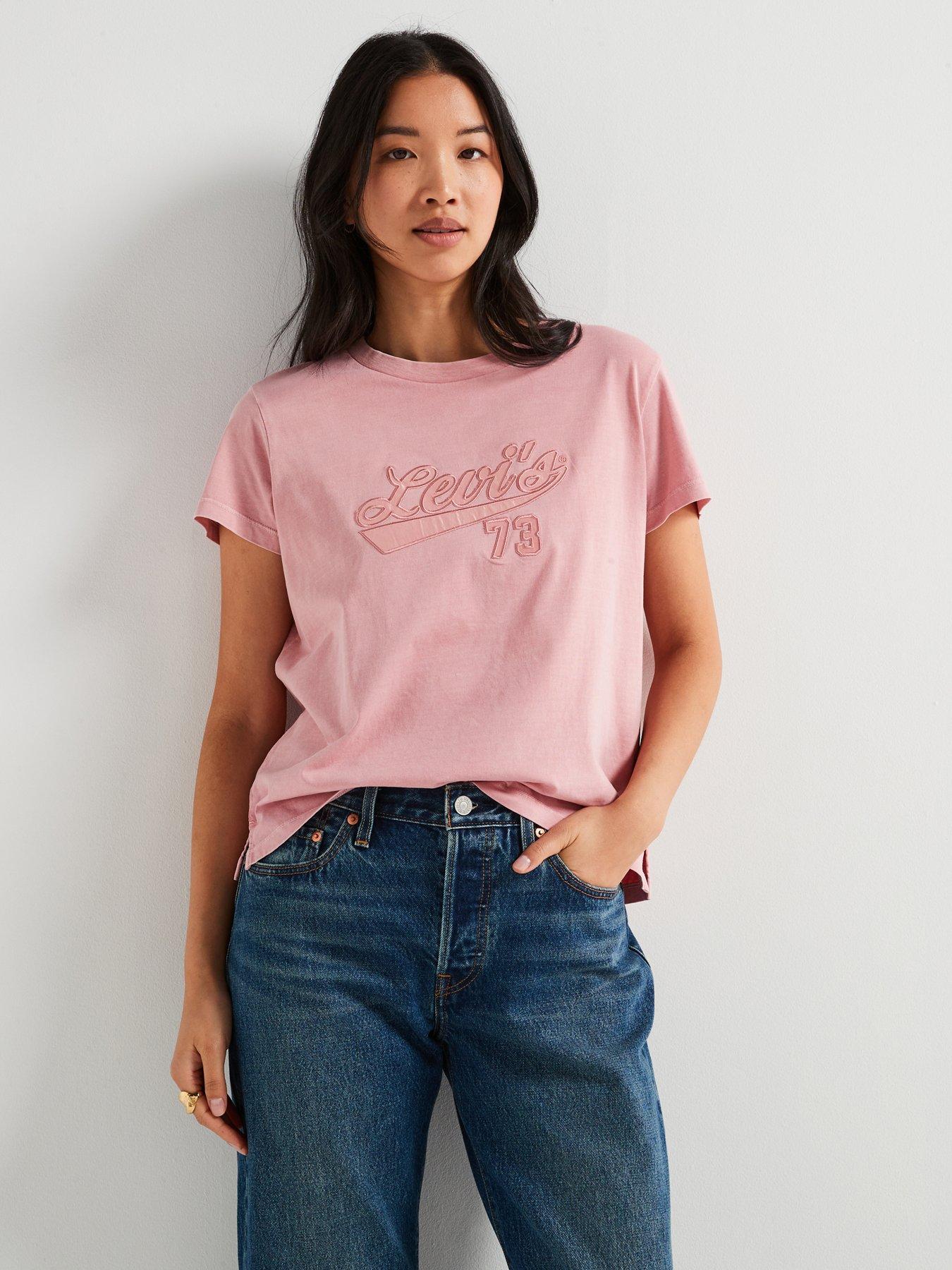 Image of Levi's Graphic Boxy Tee - Satin Script Blush - Red