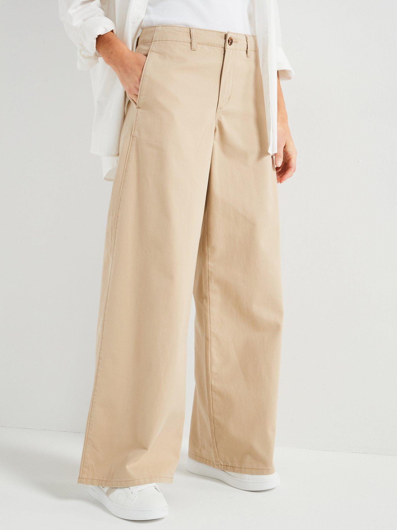 levis-xl-wide-leg-chino-safarifront