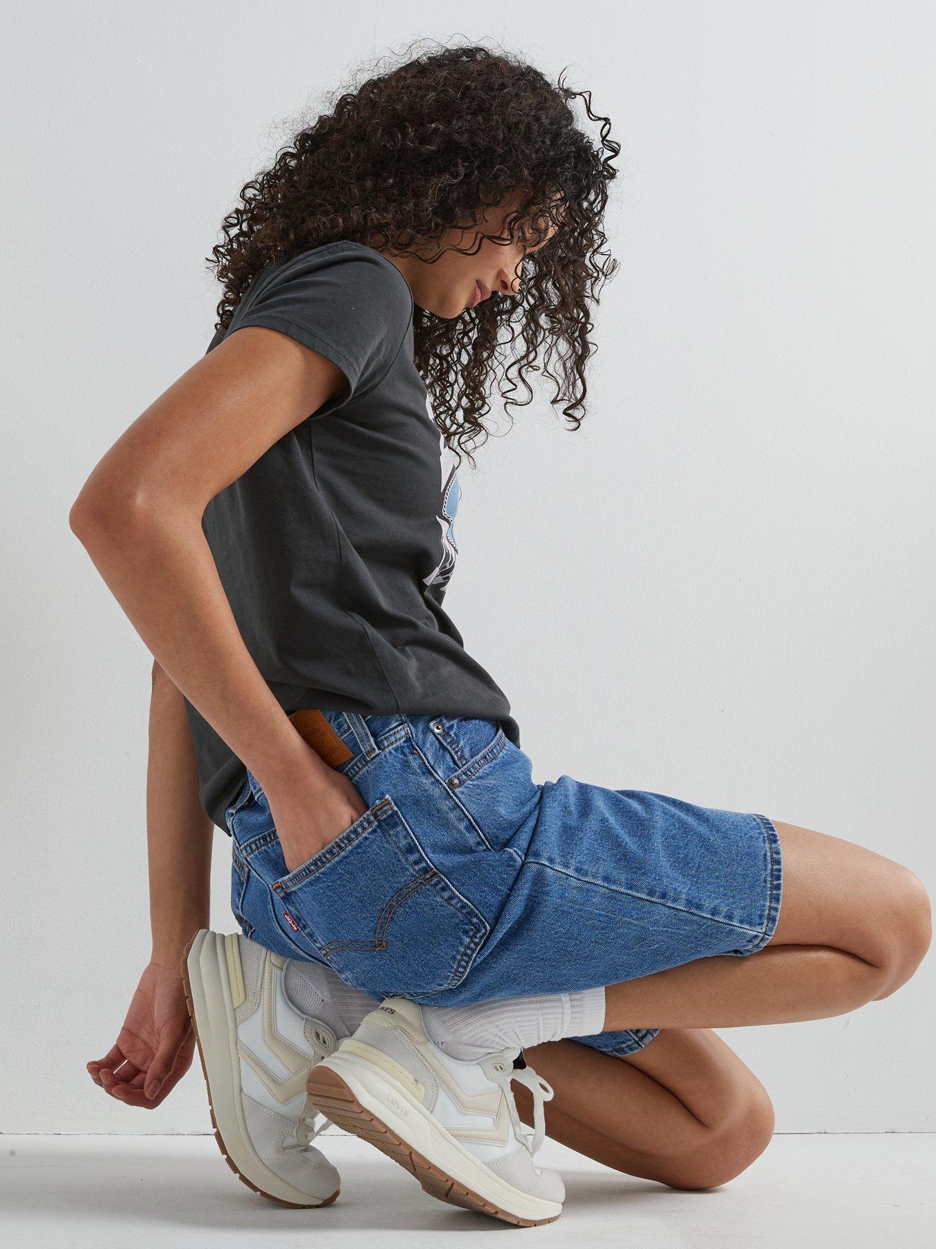 levis-baggy-dad-jorts-foolish-love-blueoutfit
