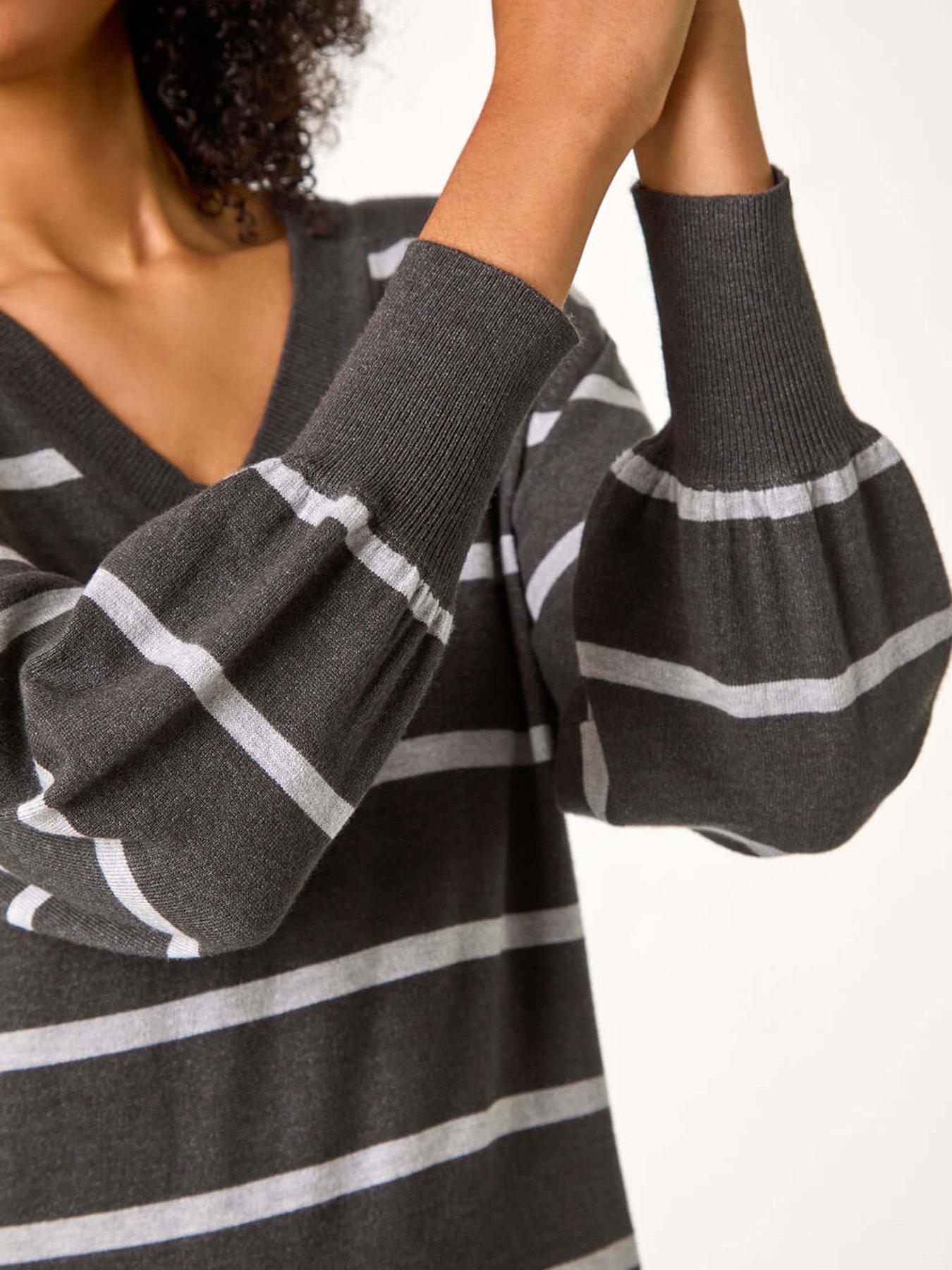 roman-stripe-v-neck-knit-jumper-dress-greydetail