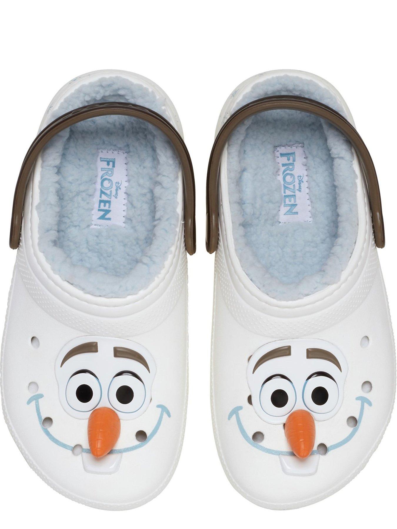 crocs-kids-frozen-olaf-whiteoutfit