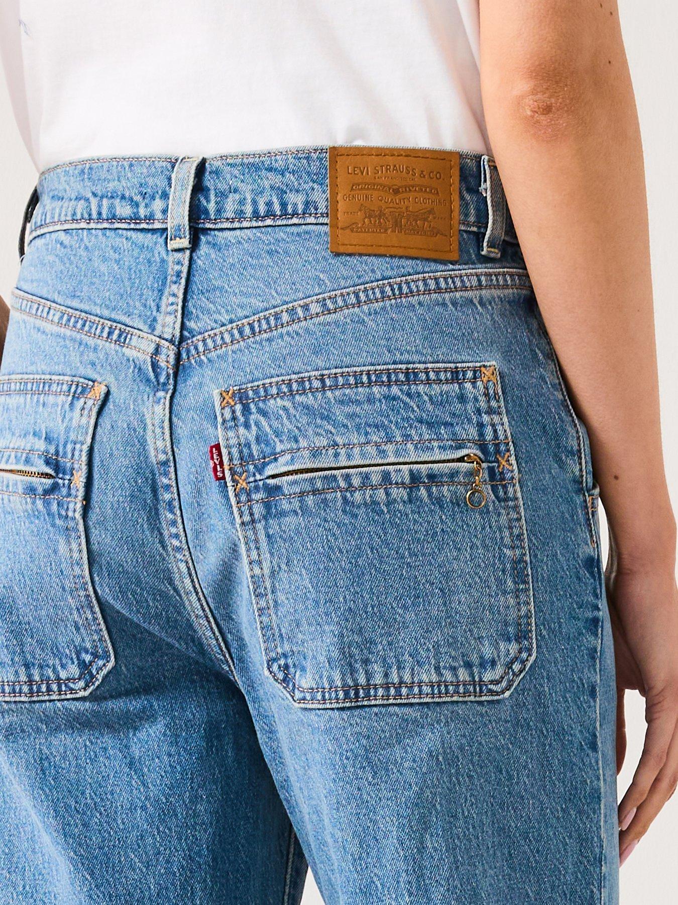 Image 6 of 6 of Levi's Ribcage Bell Jeans - Next Saturday Blue