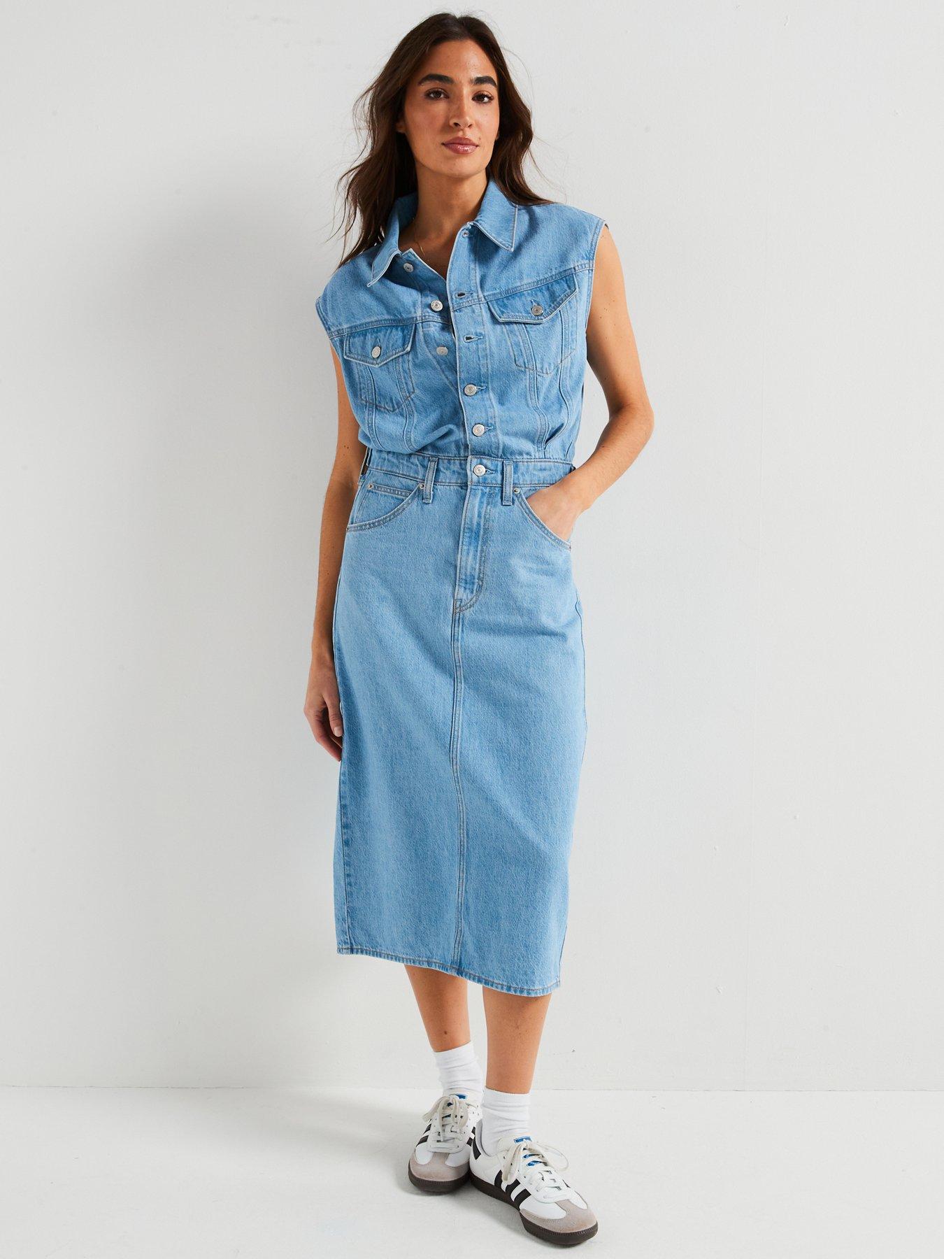levis-iconic-sleeveless-dress-wrapped-in-blueback