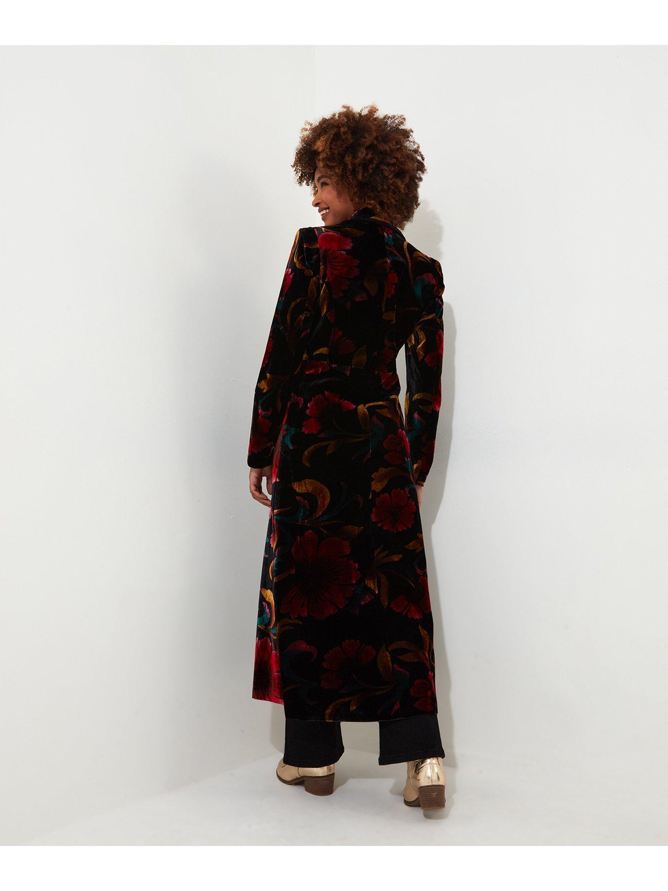 joe-browns-statement-boutique-printed-velvet-coat-blackoutfit