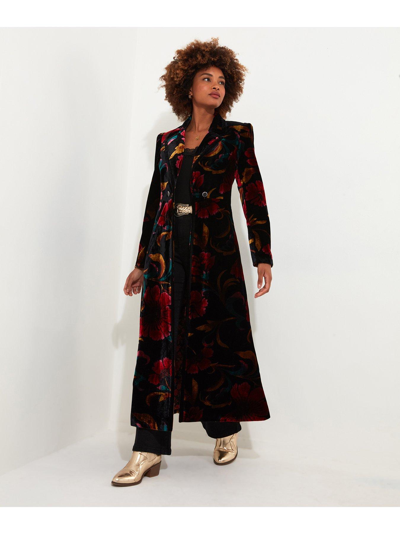 joe-browns-statement-boutique-printed-velvet-coat-blackdetail