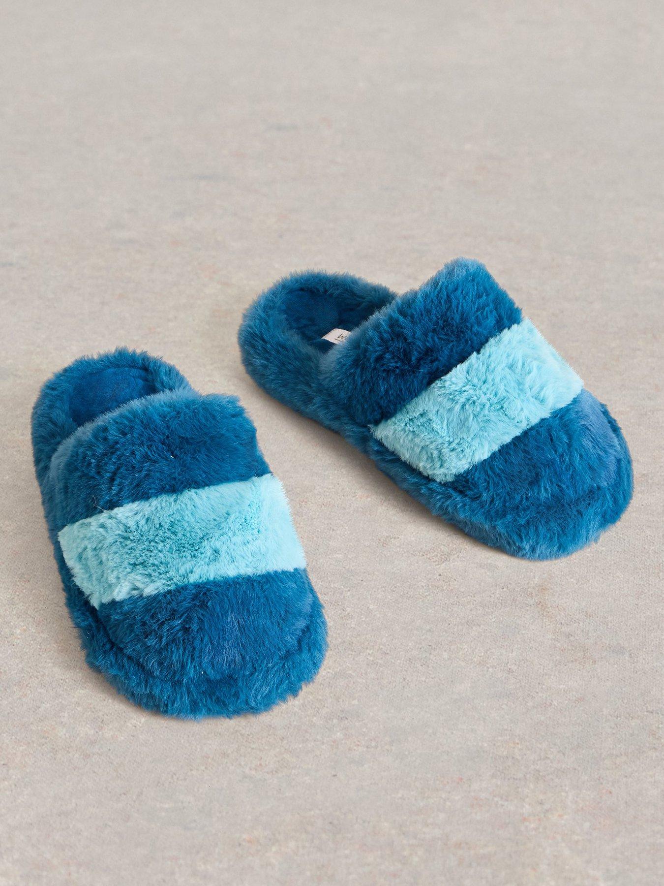 white-stuff-faux-fur-mule-slipper-greenstillFront