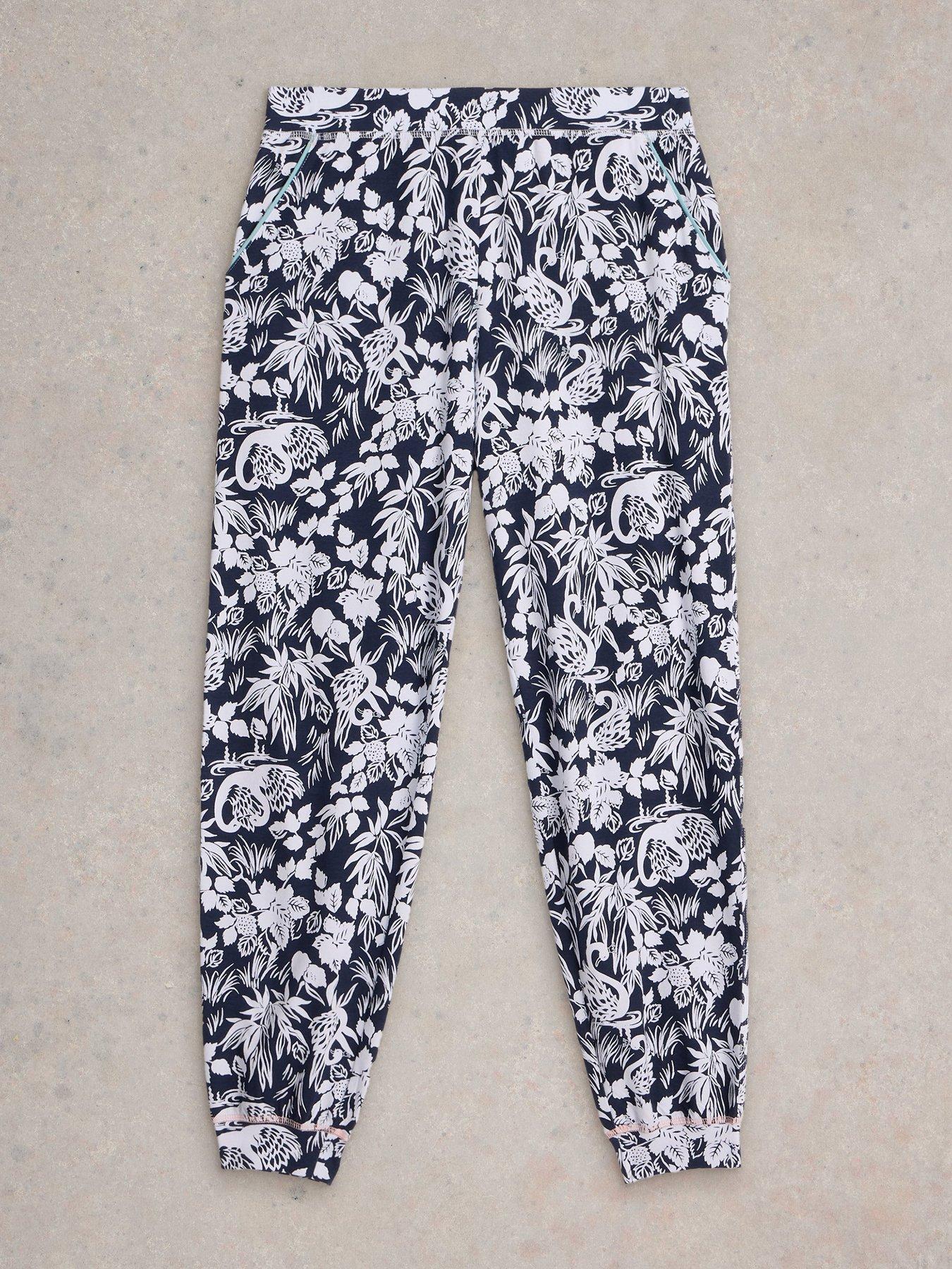 white-stuff-freya-jersey-pj-jogger-navyoutfit