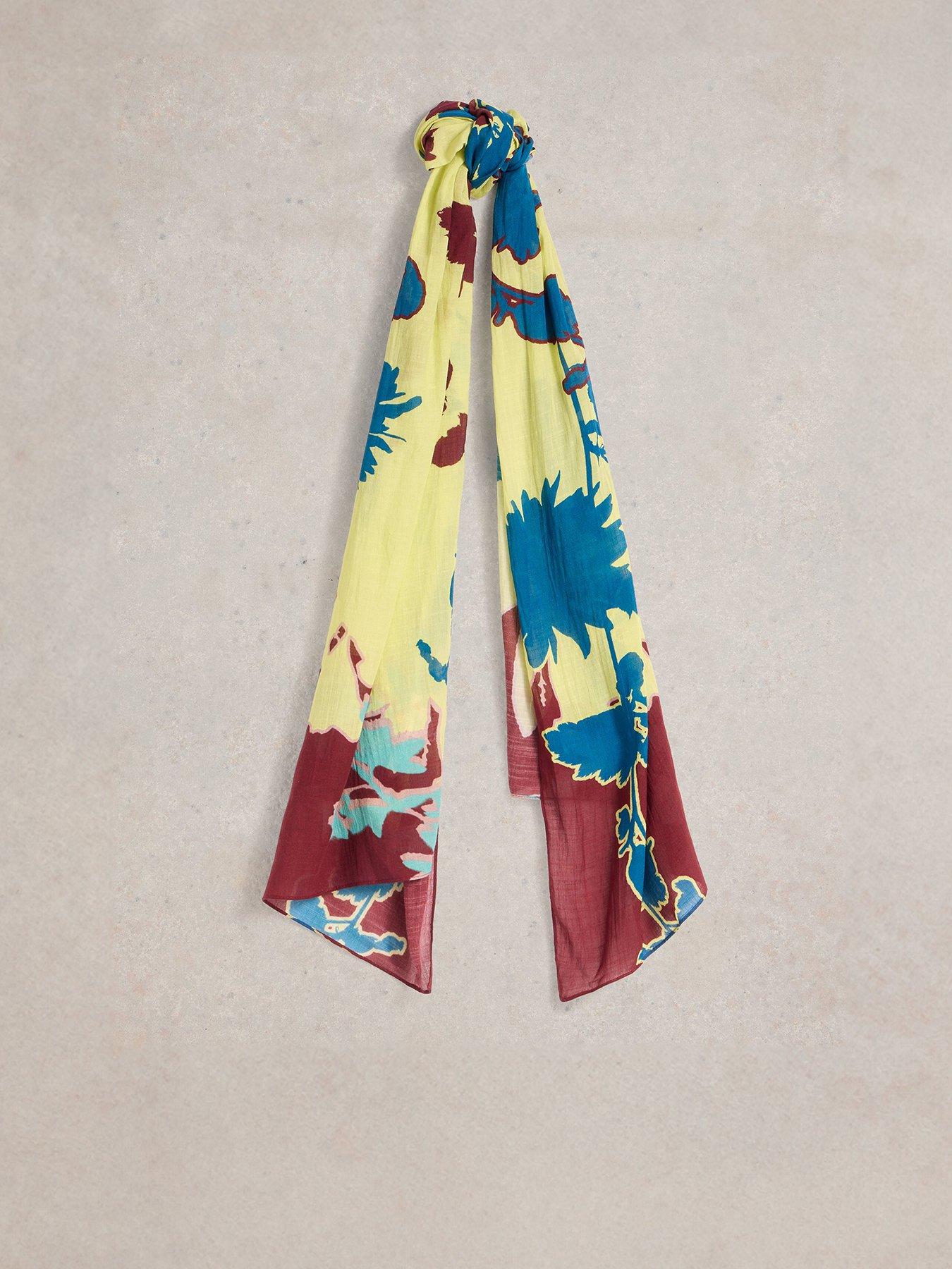 white-stuff-floral-placement-scarf-yellow