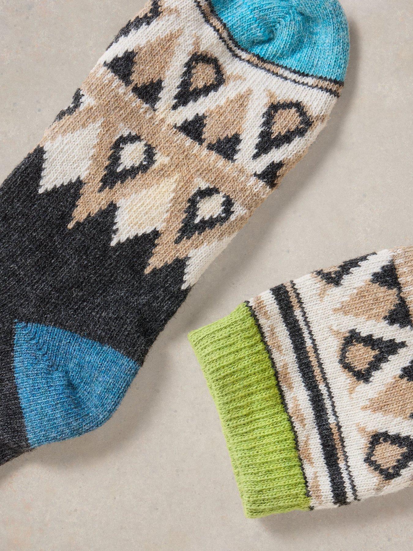 white-stuff-mono-fairisle-wool-mix-sock-beigestillFront