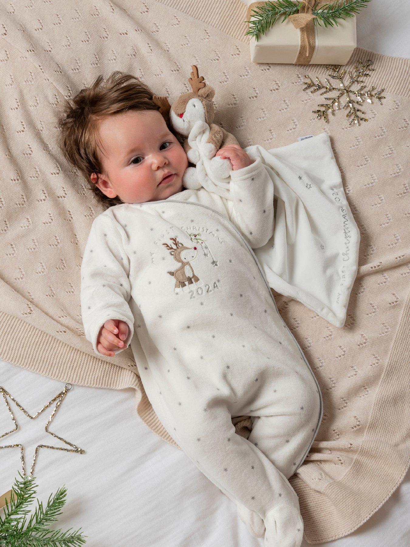 mamas-papas-comforter-reindeer-2024outfit