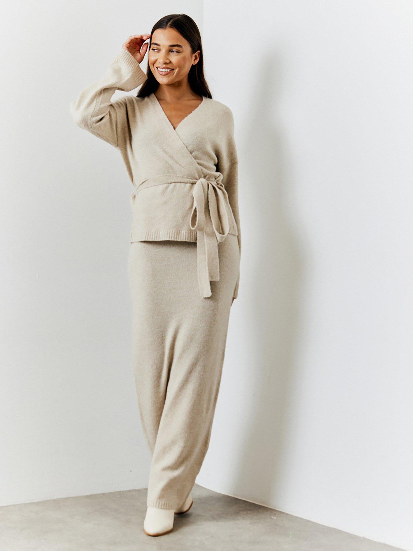 in-the-style-hannah-brown-knit-maxi-co-ord-skirt-oatmeal-beige