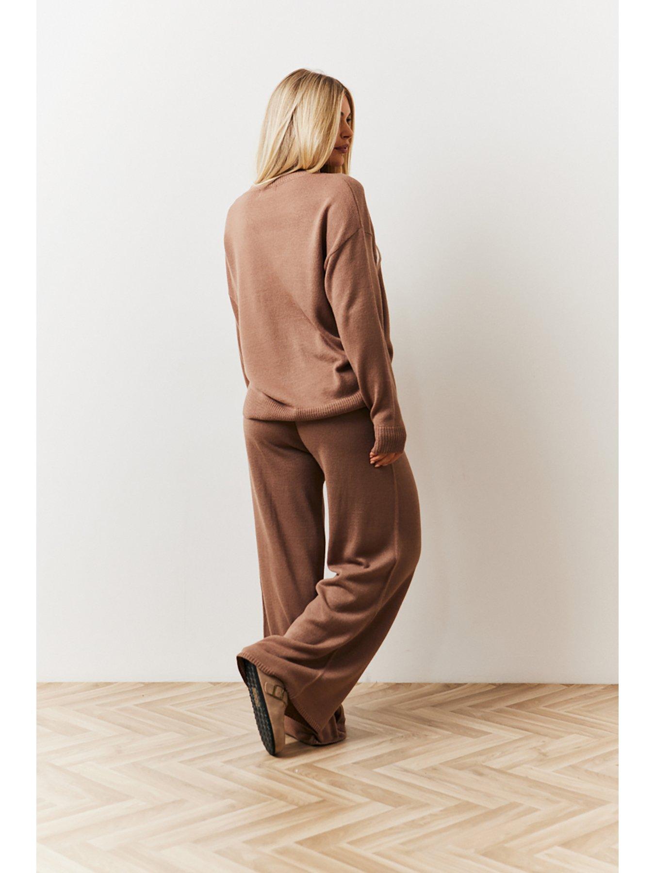 in-the-style-knitted-wide-leg-co-ord-trouser-brownoutfit