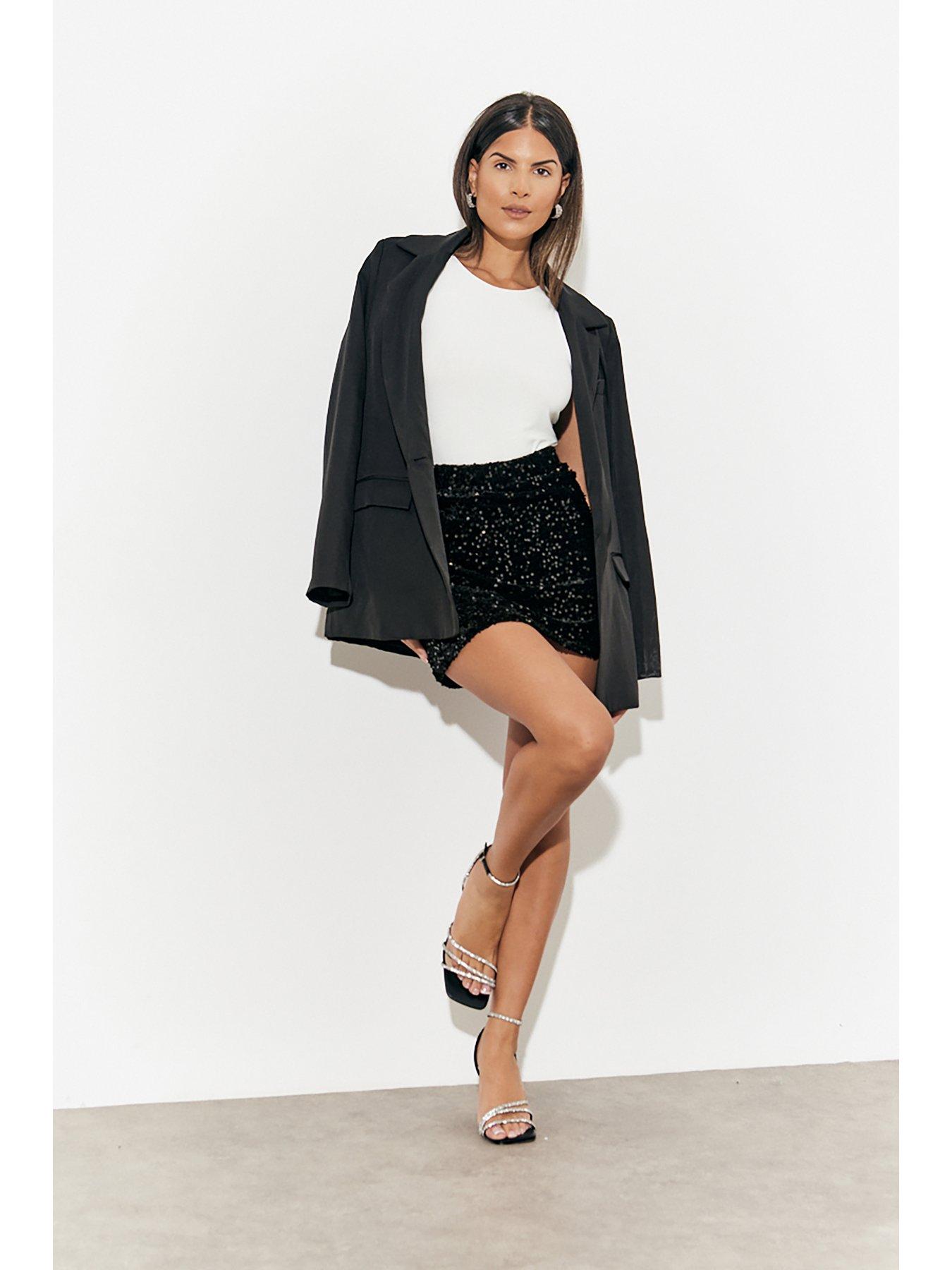 in-the-style-sequin-mini-skirt-blackback