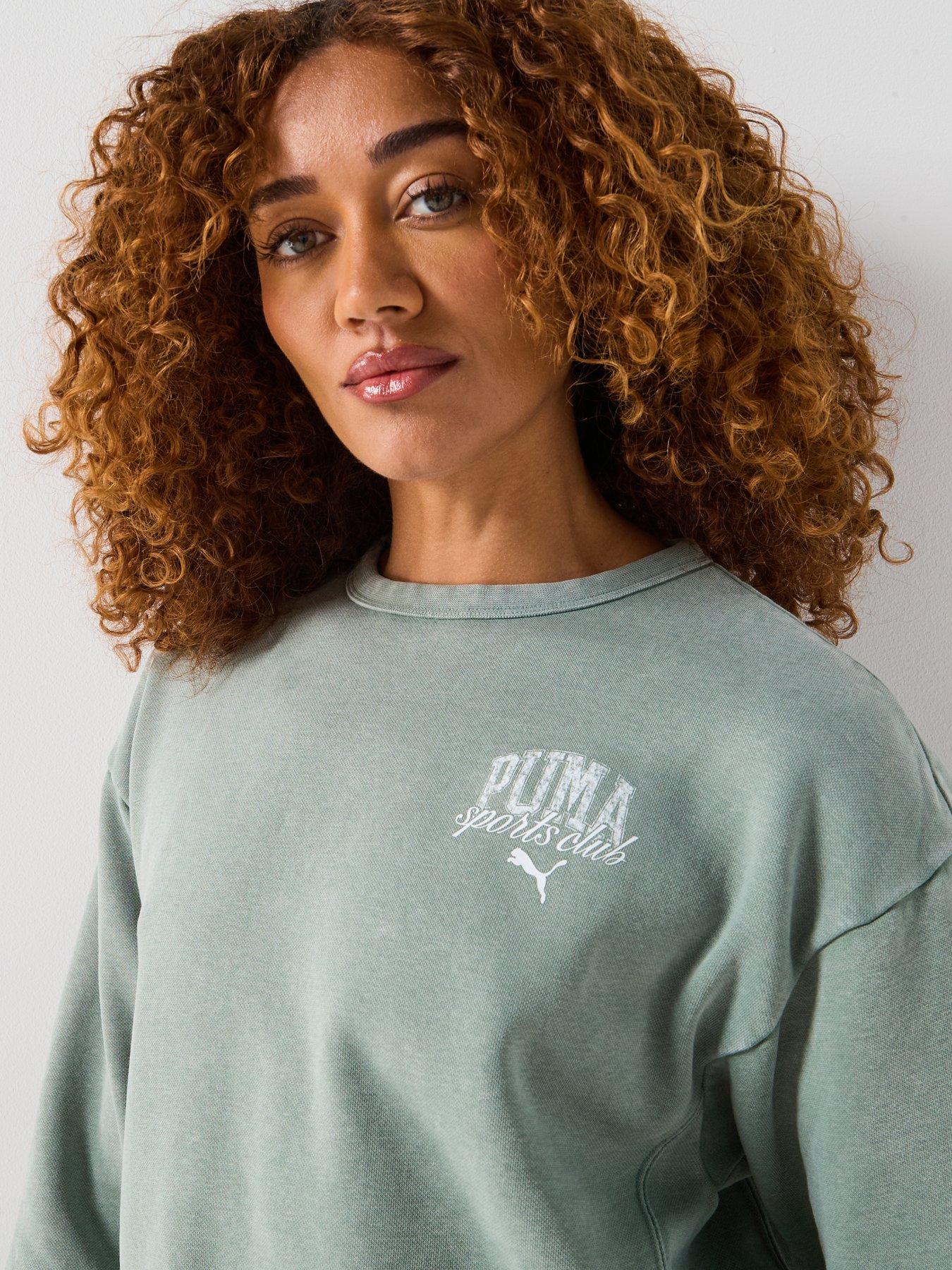 puma-womens-class-washed-crew-fleece-greenoutfit